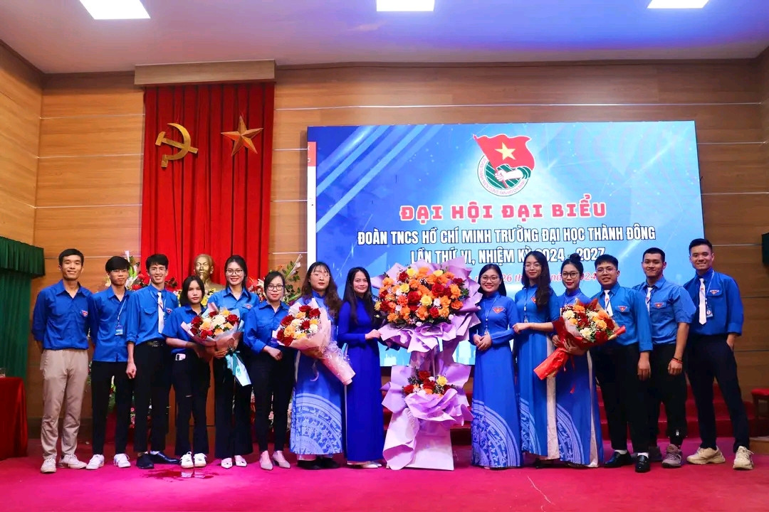 Ra mắt Ban chấp hành Đoàn TNCS Hồ Chí Minh Trường Đại học Thành Đông lần thứ VI nhiệm kỳ 2024- 2027. Ra mắt Ban chấp hành Đoàn TNCS Hồ Chí Minh Trường Đại học Thành Đông lần thứ VI nhiệm kỳ 2024- 2027.