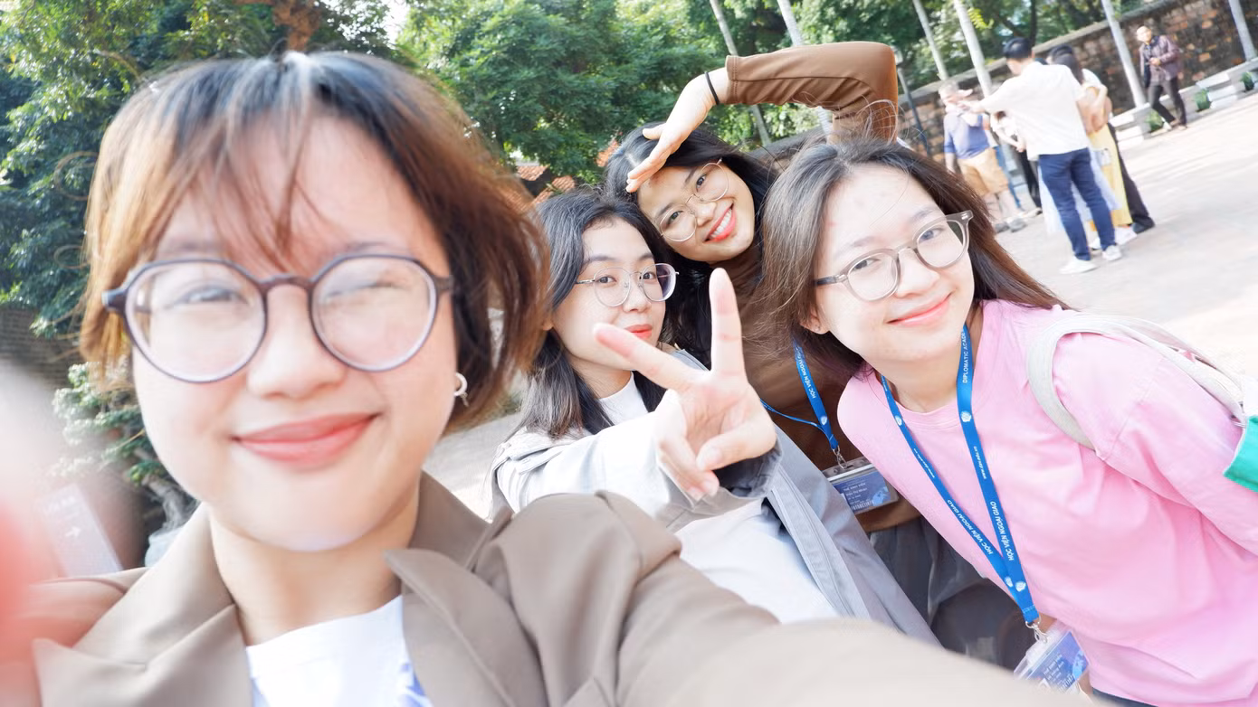 Thay vì lựa chọn ở nhà, nhiều bạn trẻ háo hức vi vu vào dịp Quốc khánh sắp tới.