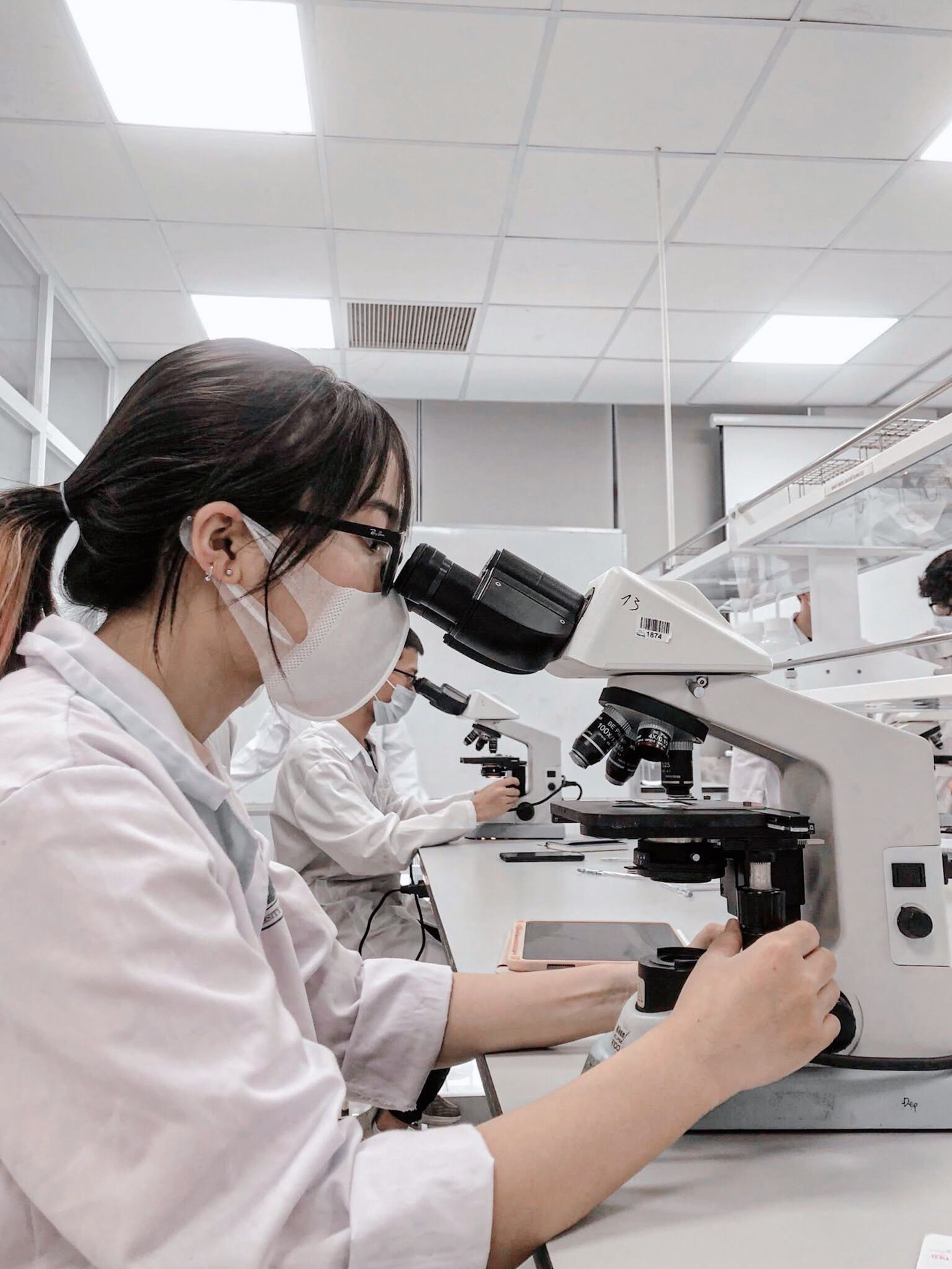 Với Thùy Linh, Lương y như từ mẫu được xem là cốt lõi đạo đức của nghề y.