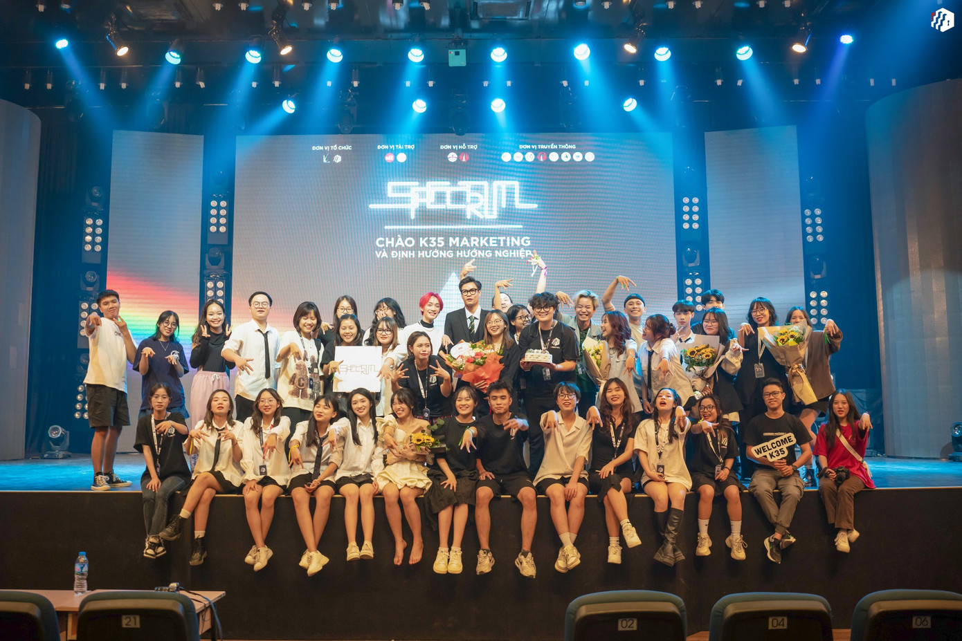 Hải Anh đã tham gia chương trình Spectrum cùng CLB iMarketing.