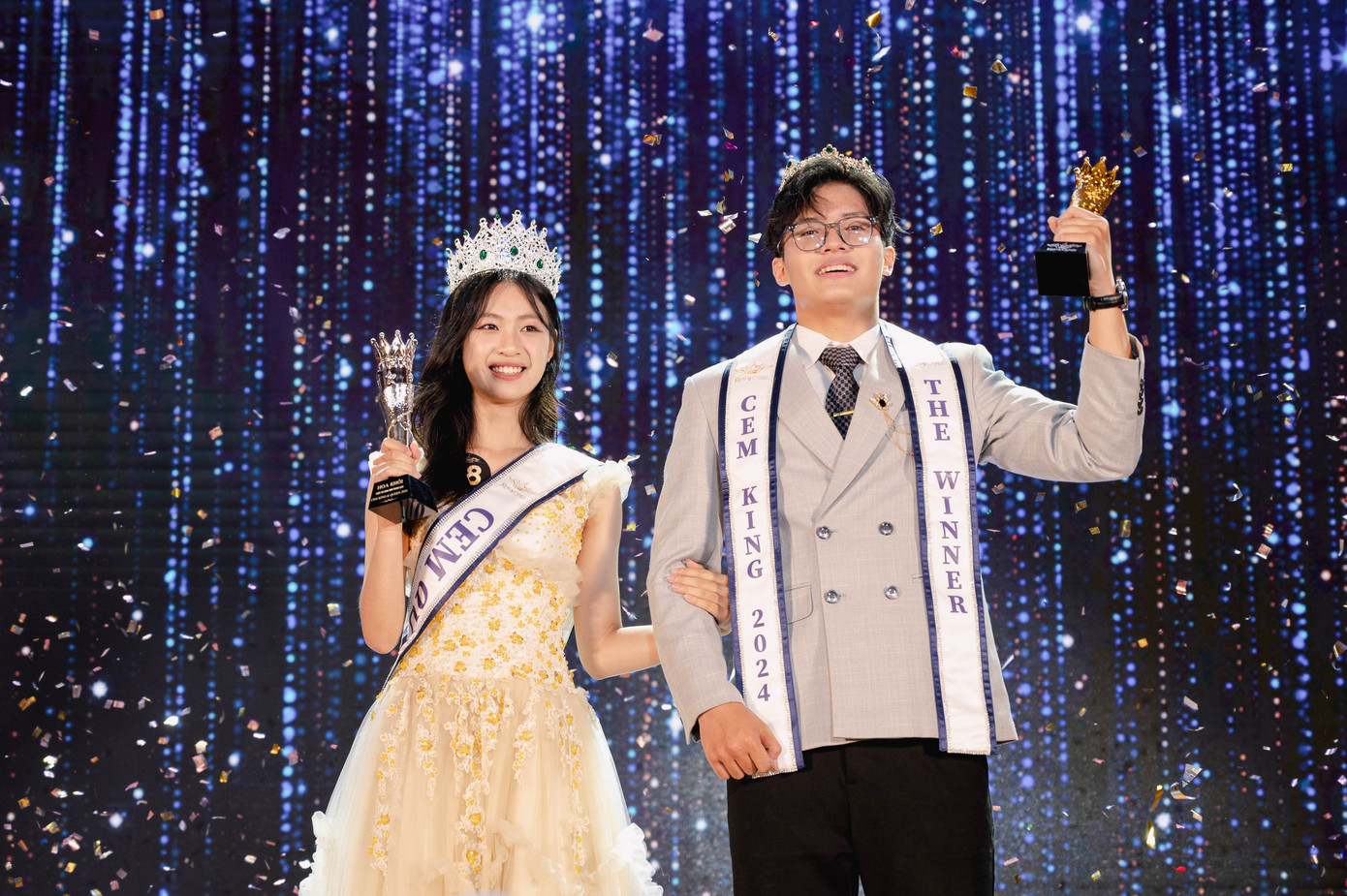 Khoảnh khắc bùng nổ nhất đêm Chung kết, danh hiệu Nam Vương và Hoa khôi CEM King and Queen 2024 thuộc về Trần Đình Việt Đức và Phạm Minh Trang.