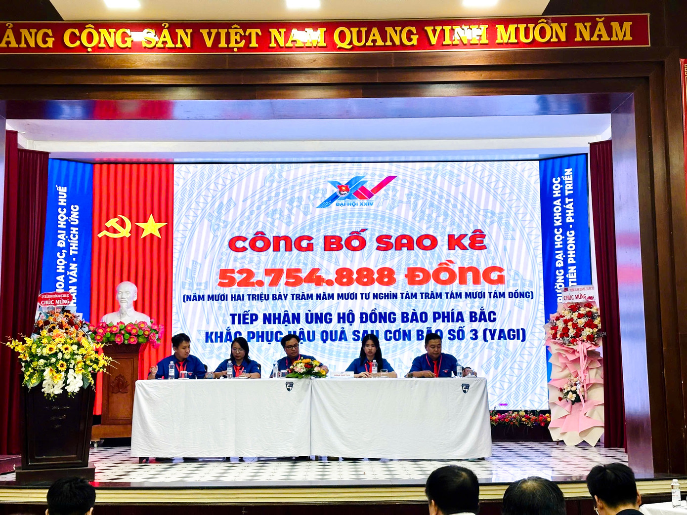 Đoàn trường Đại học Khoa học, Đại học Huế chia sẻ yêu thương, quyên góp được hơn 50 triệu đồng nhằm hỗ trợ đồng bào các tỉnh phía Bắc bị ảnh hưởng nặng do lụt bão.