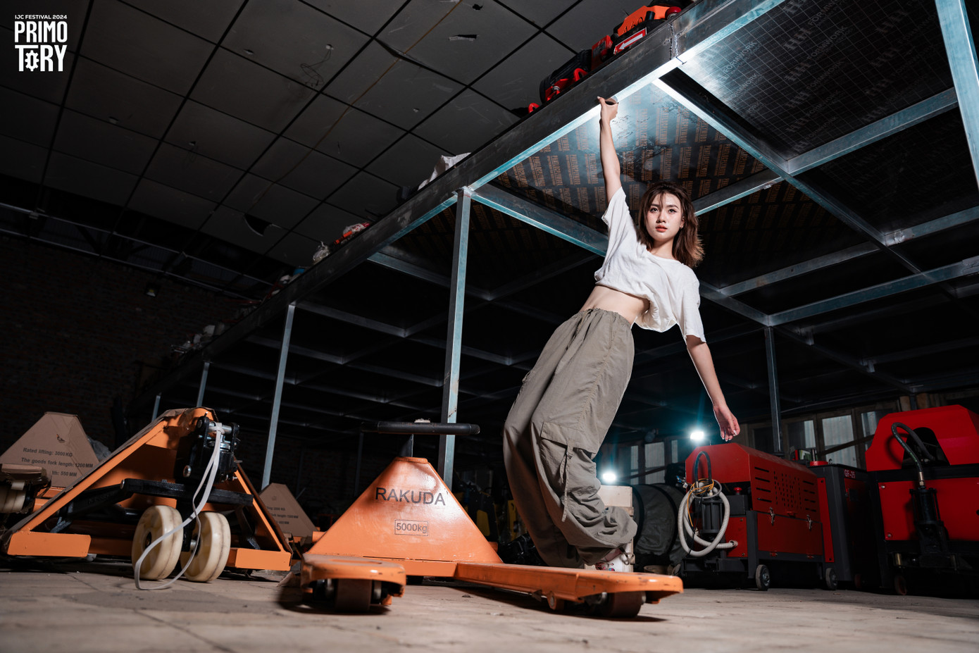 Lo lắng, bất an, bỡ ngỡ là những xúc cảm mà tân sinh viên phải tập làm quen với những điều chưa từng. Lo lắng, bất an, bỡ ngỡ là những xúc cảm mà tân sinh viên phải tập làm quen với những điều chưa từng.