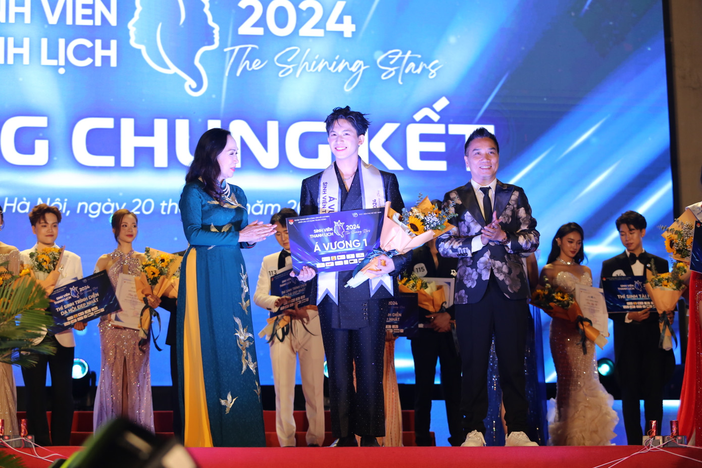 Với những thành tích ấn tượng và sự nỗ lực không ngừng, Châu Nguyễn Tùng Sơn không chỉ là niềm tự hào của quê hương Nghệ An mà còn là hình mẫu truyền cảm hứng cho thế hệ trẻ cả nước.