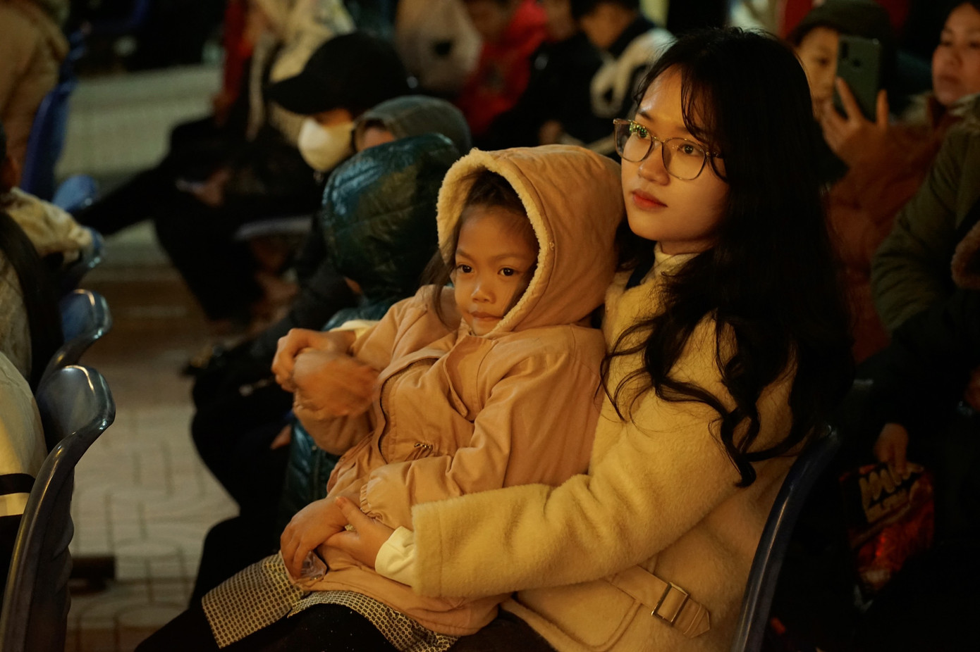 Niềm vui của các em nhỏ là động lực để Trang phấn đấu. Niềm vui của các em nhỏ là động lực để Trang phấn đấu.