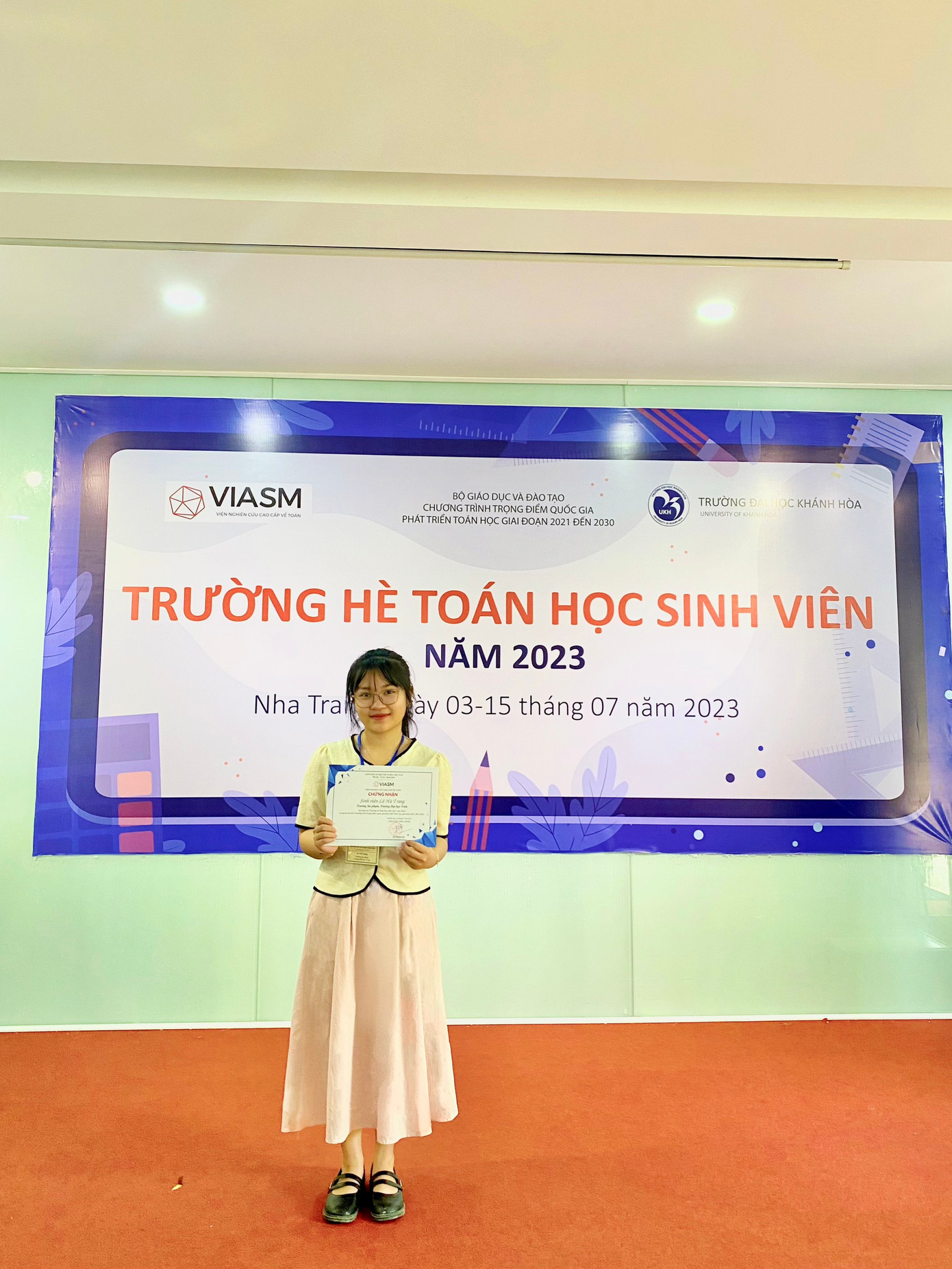 Trang chú trọng tham gia các hoạt động mang tính học thuật, chuyên môn. Trang chú trọng tham gia các hoạt động mang tính học thuật, chuyên môn.