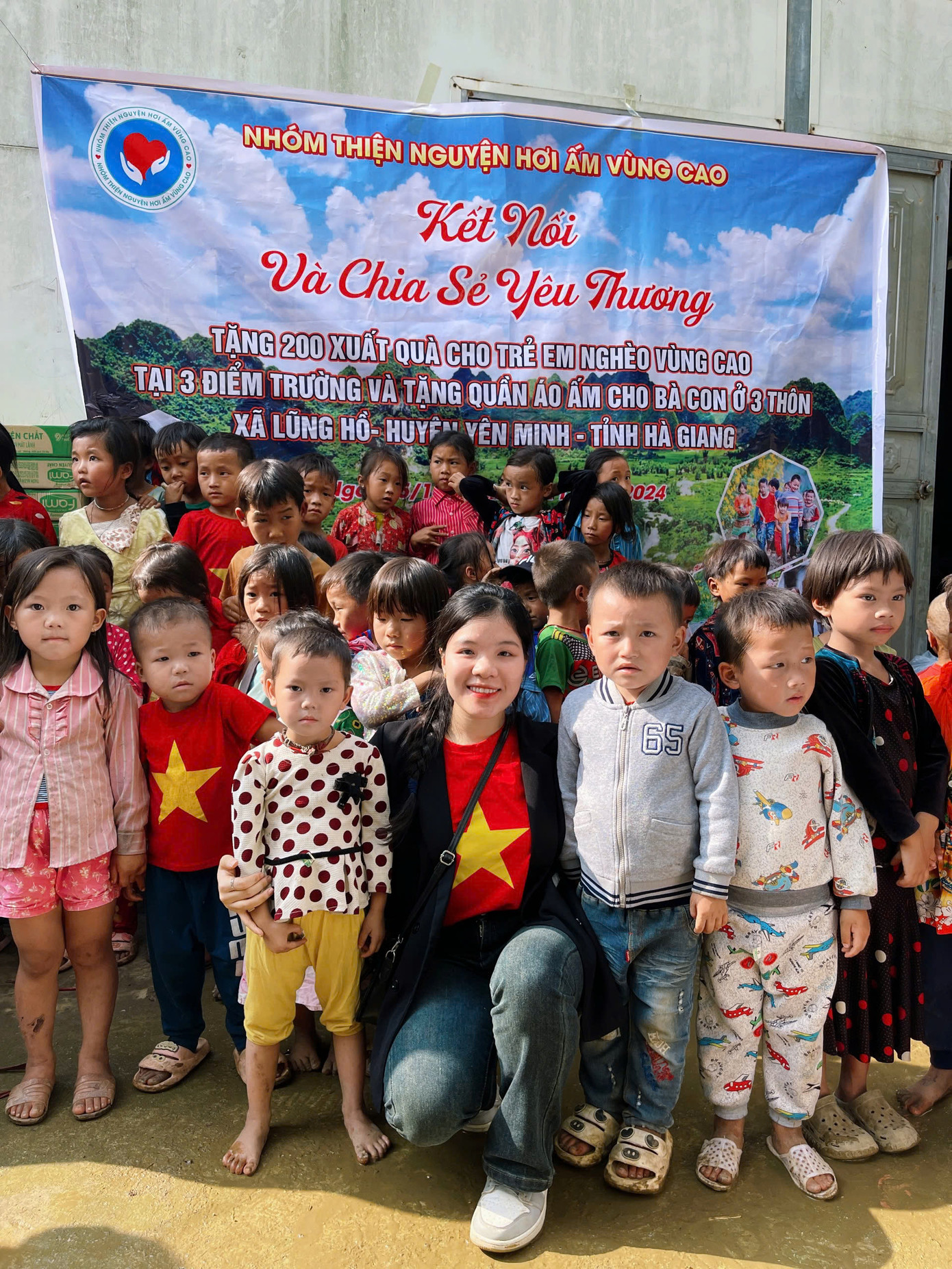 Hoạt động thiện nguyện tại 3 điểm trường tại xã Lũng Hồ huyện Yên Minh tỉnh Hà Giang.