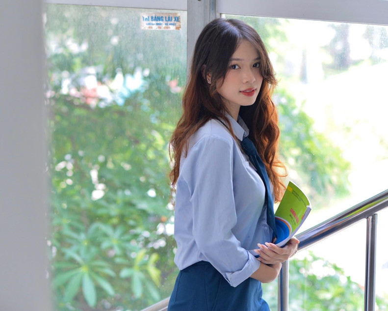 Hà Thảo Trang là sinh viên năm thứ hai khoa Truyền thông và Văn hoá Đối ngoại của Học viện Ngoại giao.