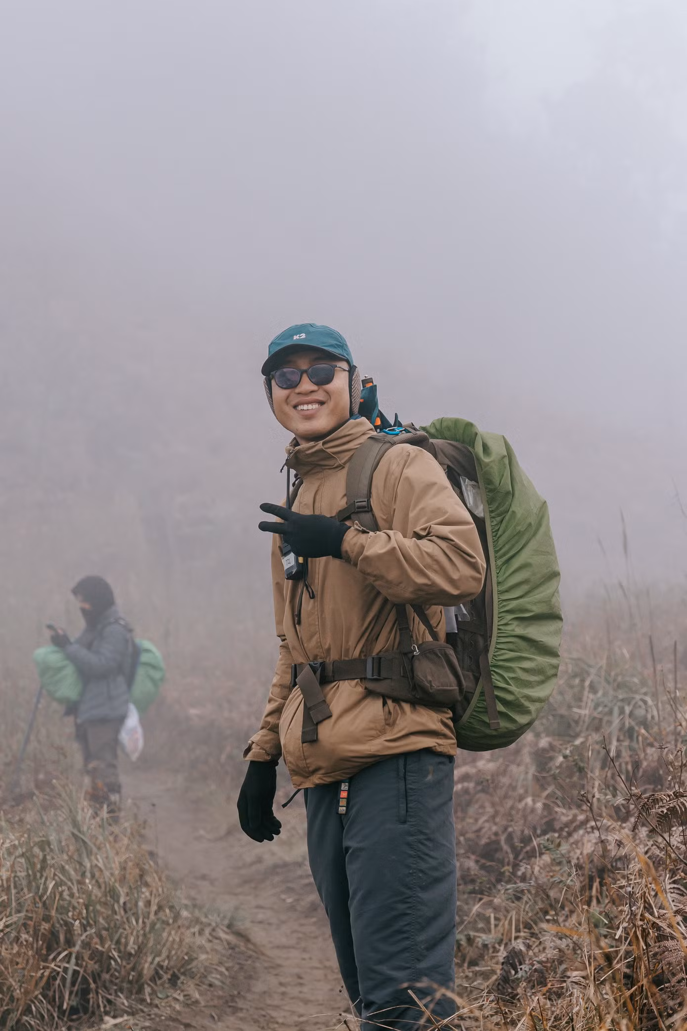 Minh Trí.