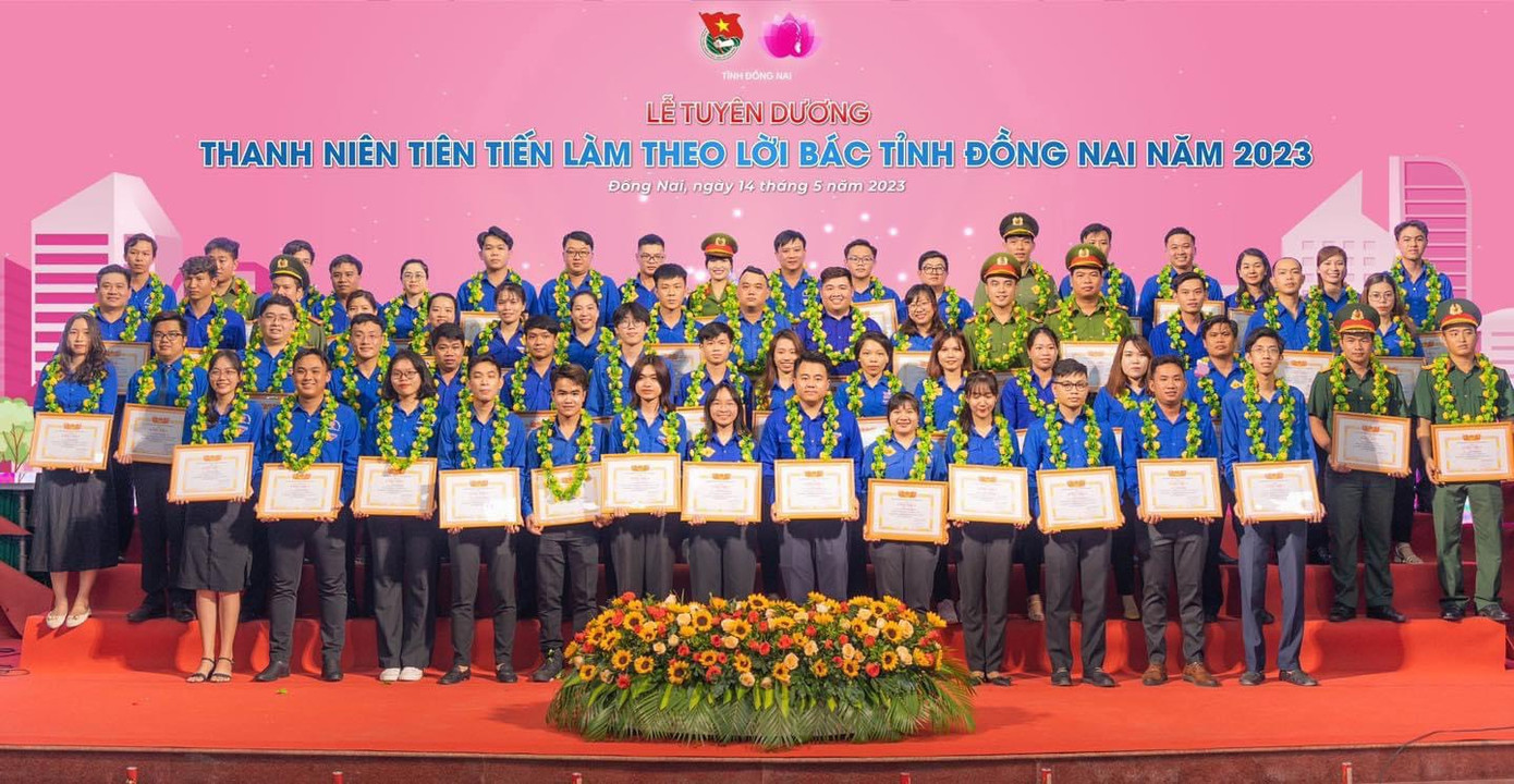Đạt danh hiệu Thanh niên tiên tiến làm theo lời Bác tỉnh Đồng Nai năm 2023. Đạt danh hiệu Thanh niên tiên tiến làm theo lời Bác tỉnh Đồng Nai năm 2023.