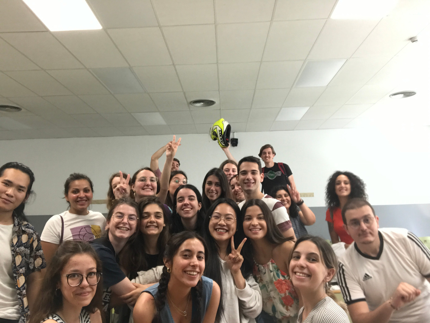 Những người bạn tại Đại Học Sevilla.