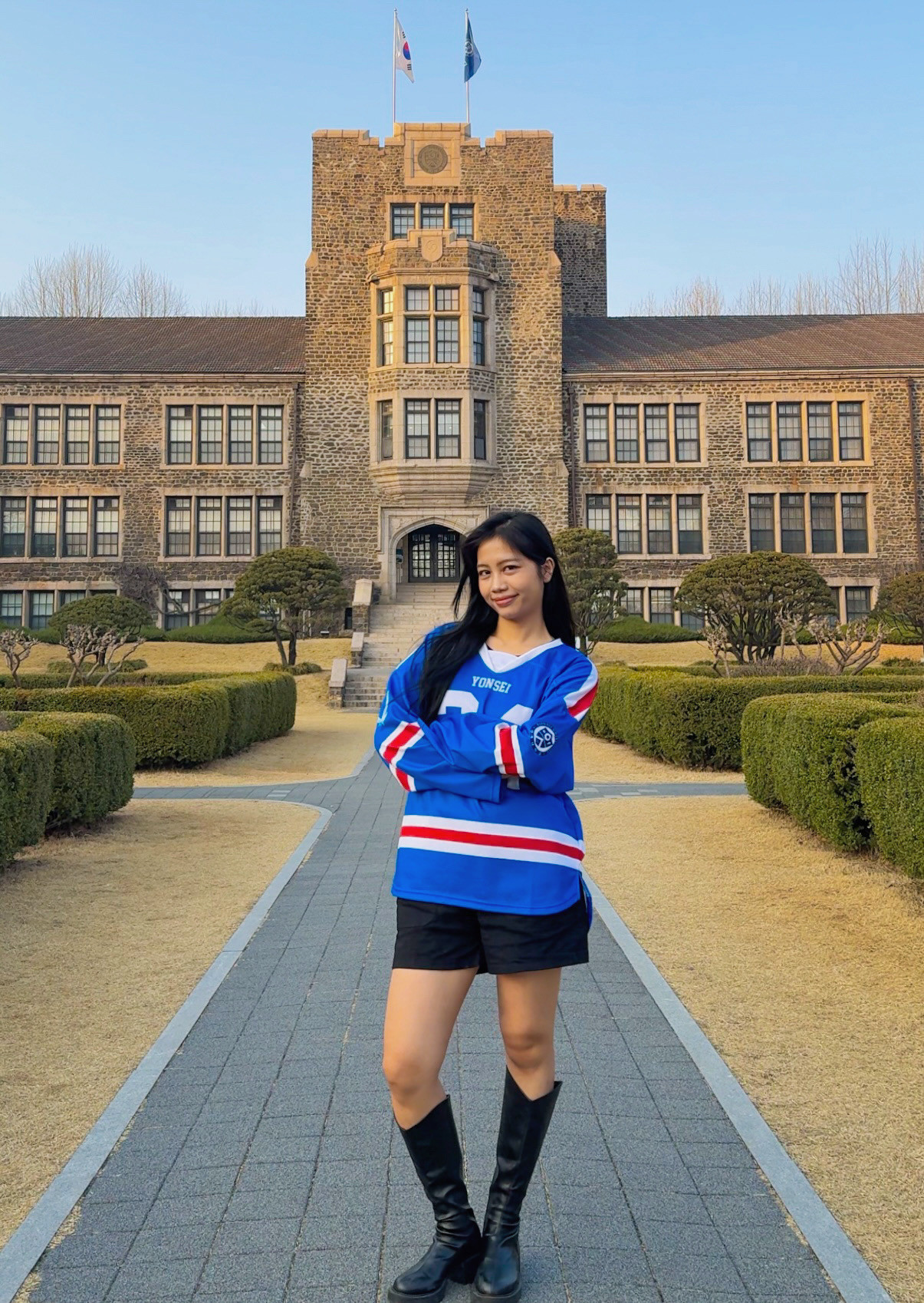 Hồng Thọ chụp ảnh chụp tại Yonsei. Hồng Thọ chụp ảnh chụp tại Yonsei.