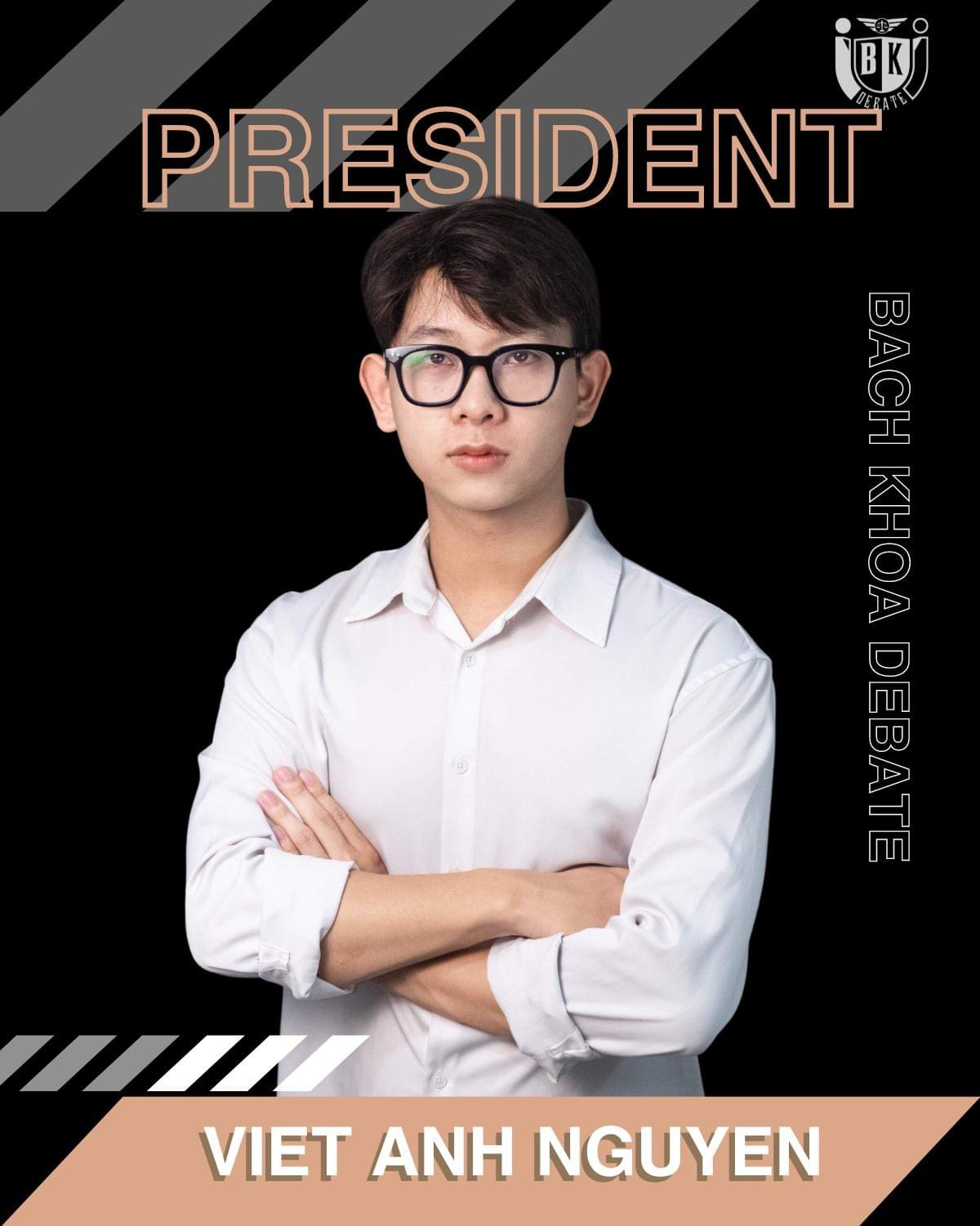 Việt Anh là Chủ nhiệm Gen 11.2 Câu lạc bộ Tranh biện Bách khoa.