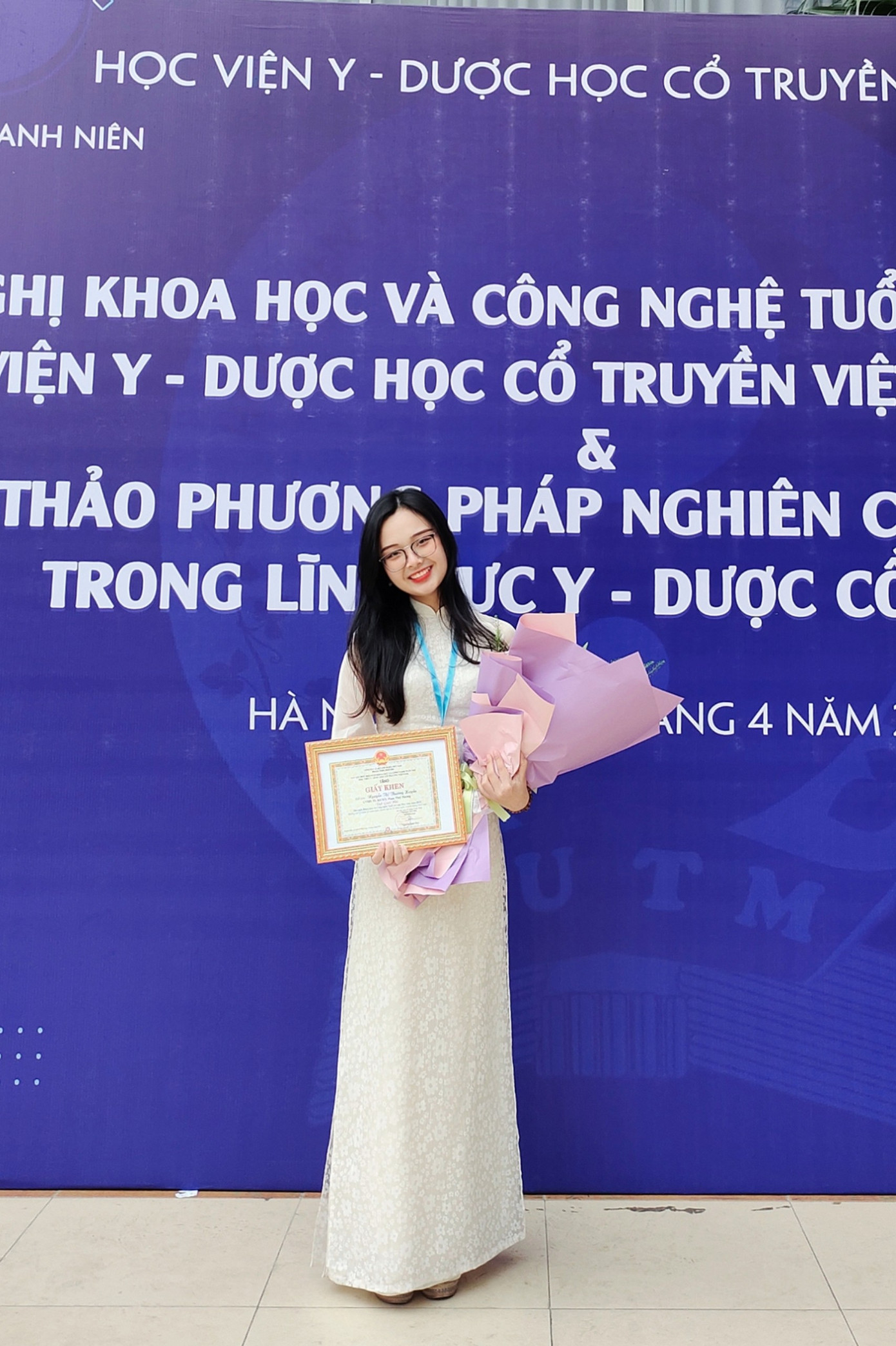 Đạt giải Nhì Hội nghị Khoa học và Công nghệ Tuổi trẻ ngành Y tế Học viện Y- Dược học cổ truyền Việt Nam 2024.
