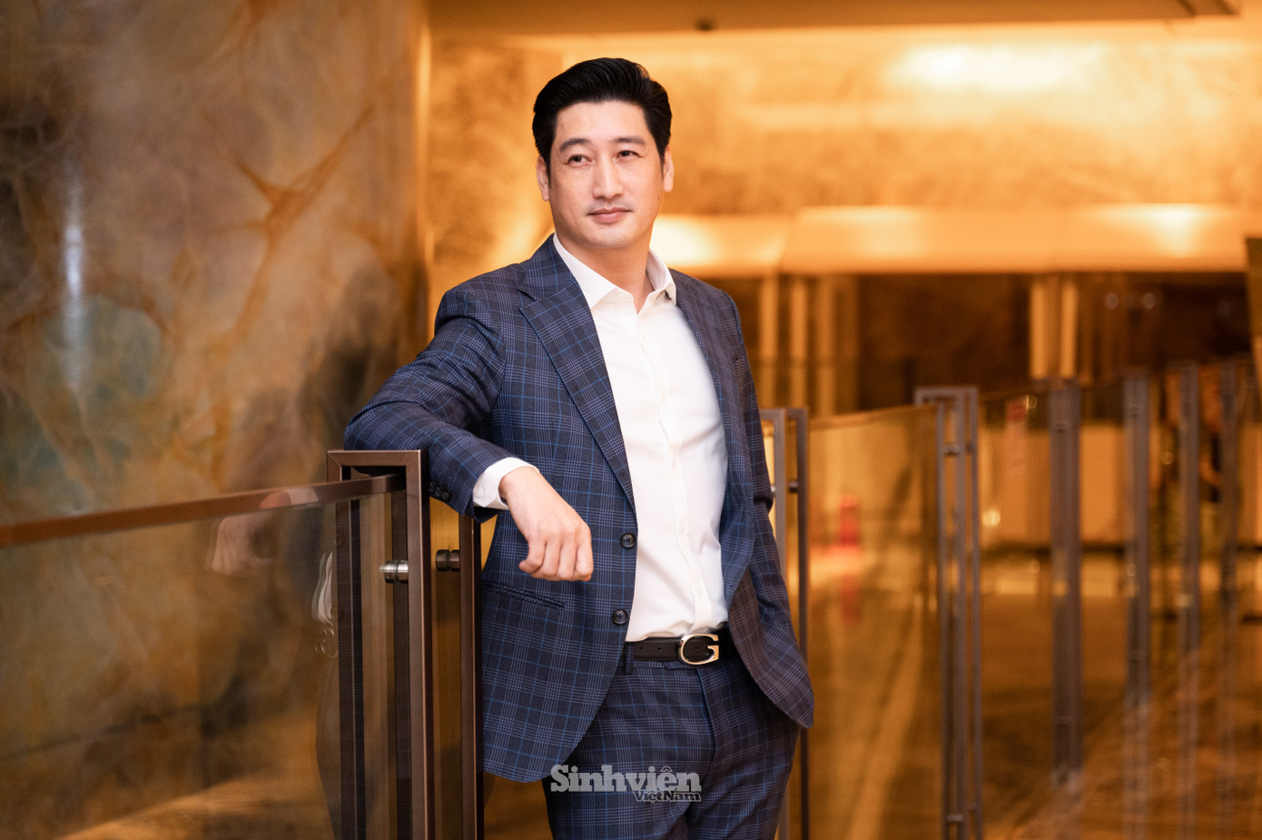 NSƯT Ngọc Quỳnh vào vai "người chồng quốc dân", trái với những vai phản diện trong các bộ phim cảnh sát hình sự anh đảm nhiệm.