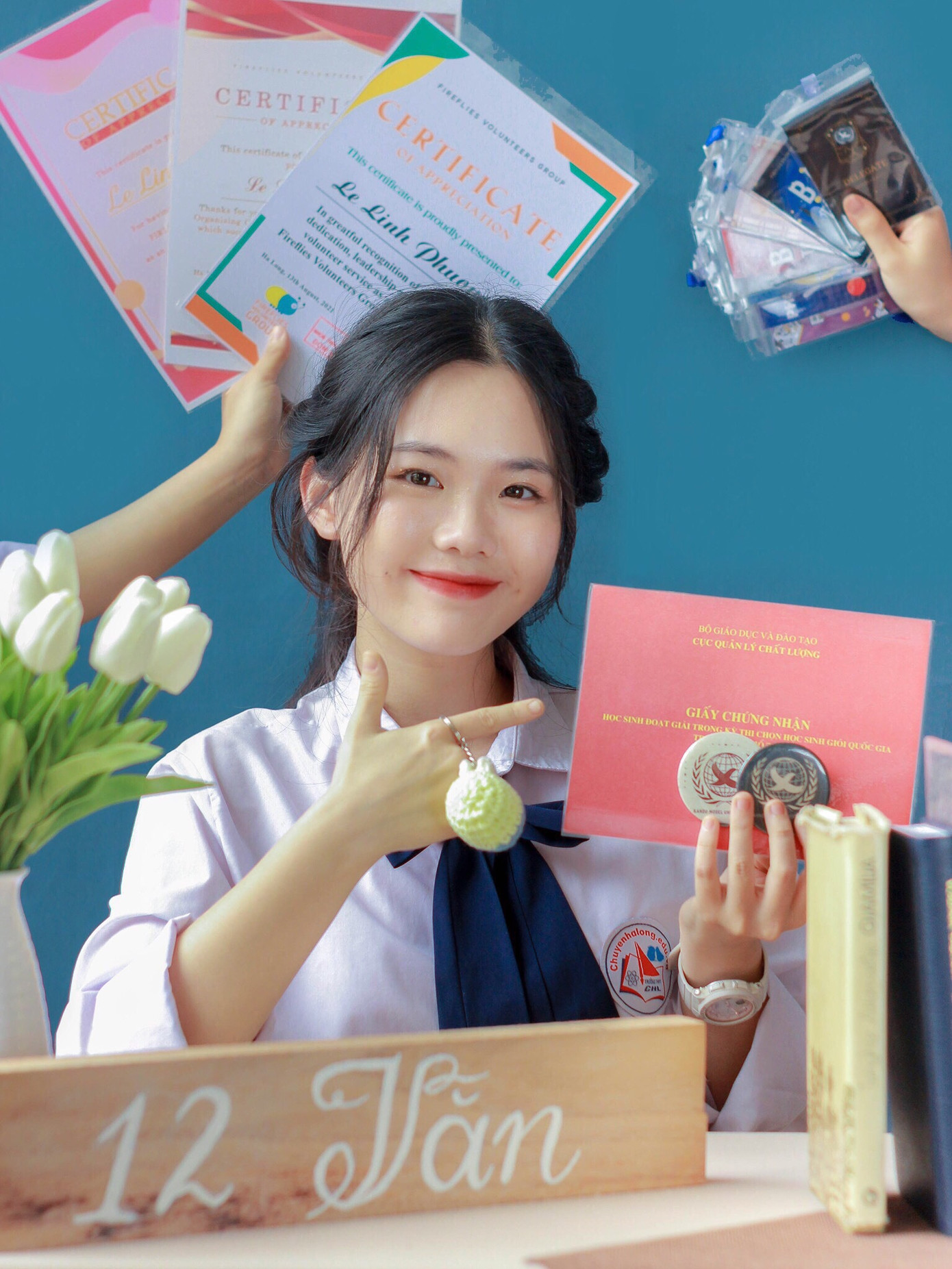 Linh Phương cùng các thành tích cấp 3.