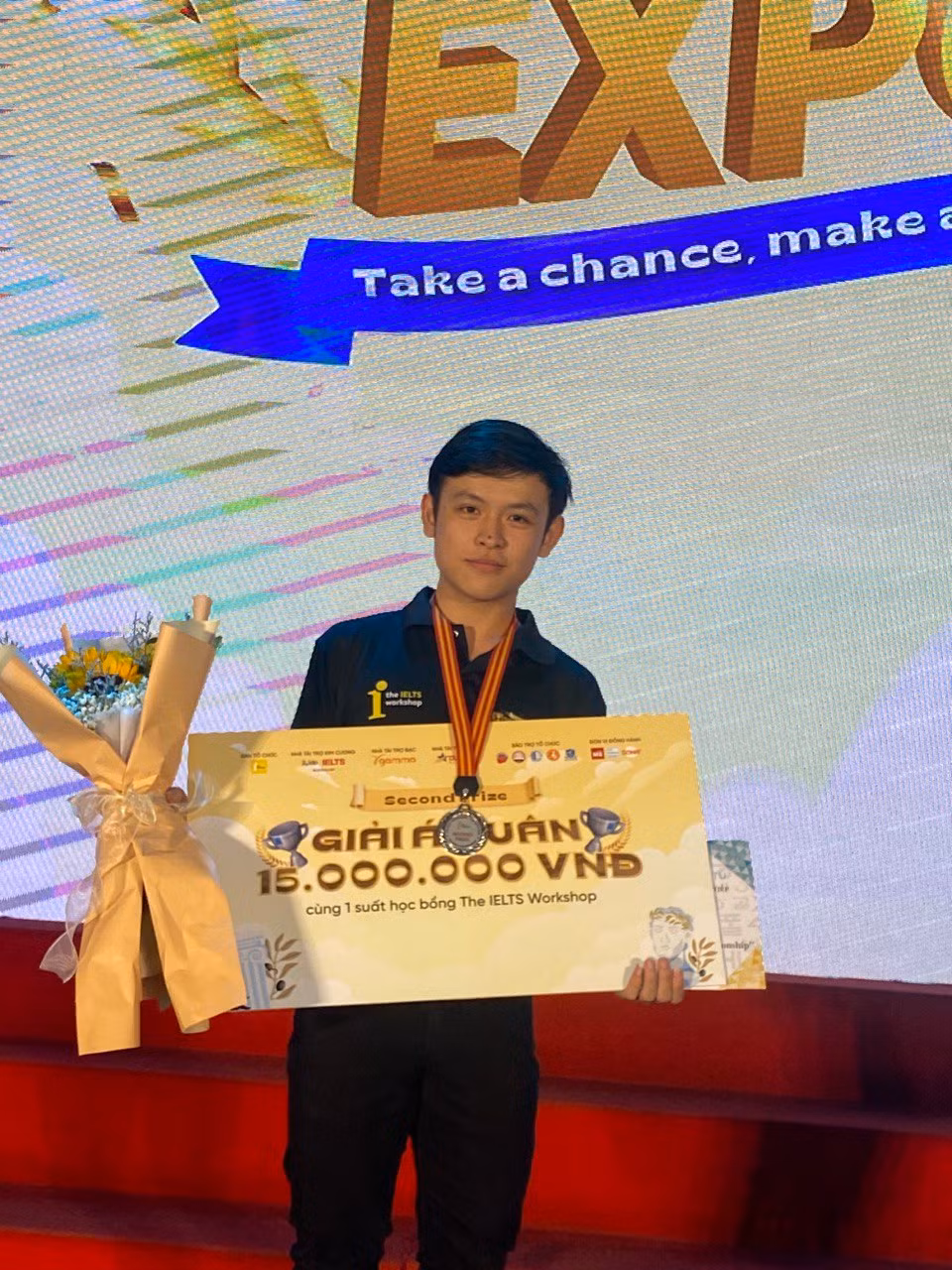 Minh Đức tham gia cuộc thi “The IELTS Expo Championship”.