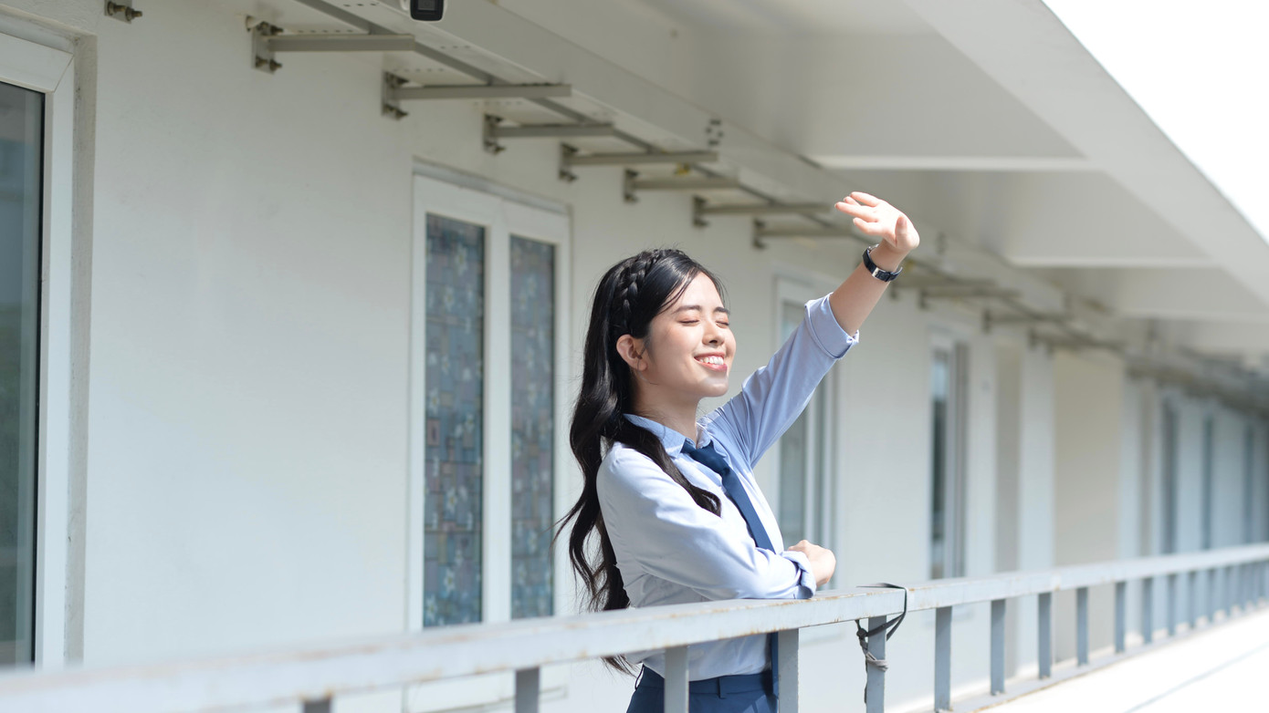 “Biến điểm khác biệt của mình trở thành ưu thế” là chìa khoá của sự tự tin. “Biến điểm khác biệt của mình trở thành ưu thế” là chìa khoá của sự tự tin.