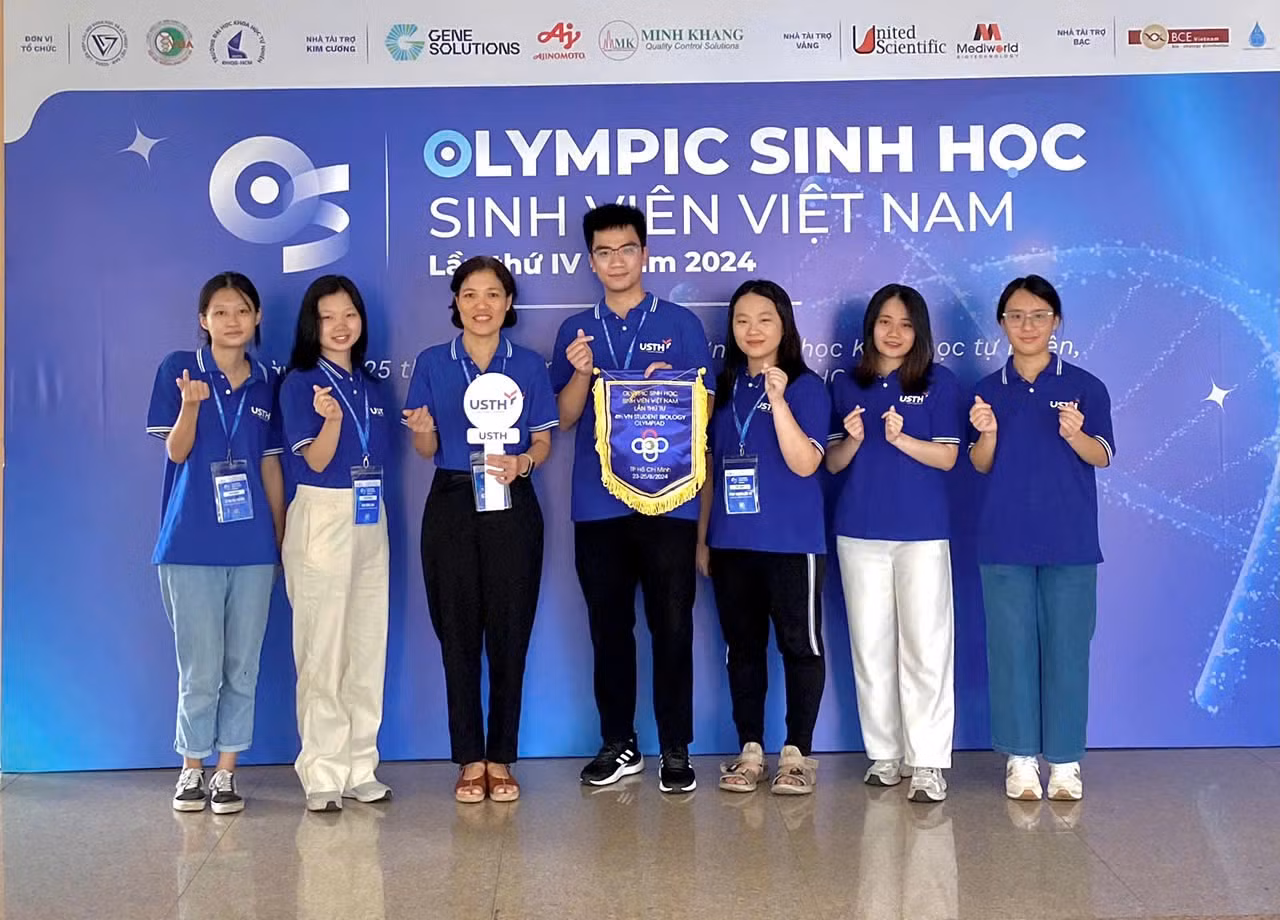 Đoàn trường Đại học Khoa học và Công nghệ Hà Nội đã xuất sắc đạt được nhiều thành tích đáng tự hào trong cuộc thi. Đoàn trường Đại học Khoa học và Công nghệ Hà Nội đã xuất sắc đạt được nhiều thành tích đáng tự hào trong cuộc thi.