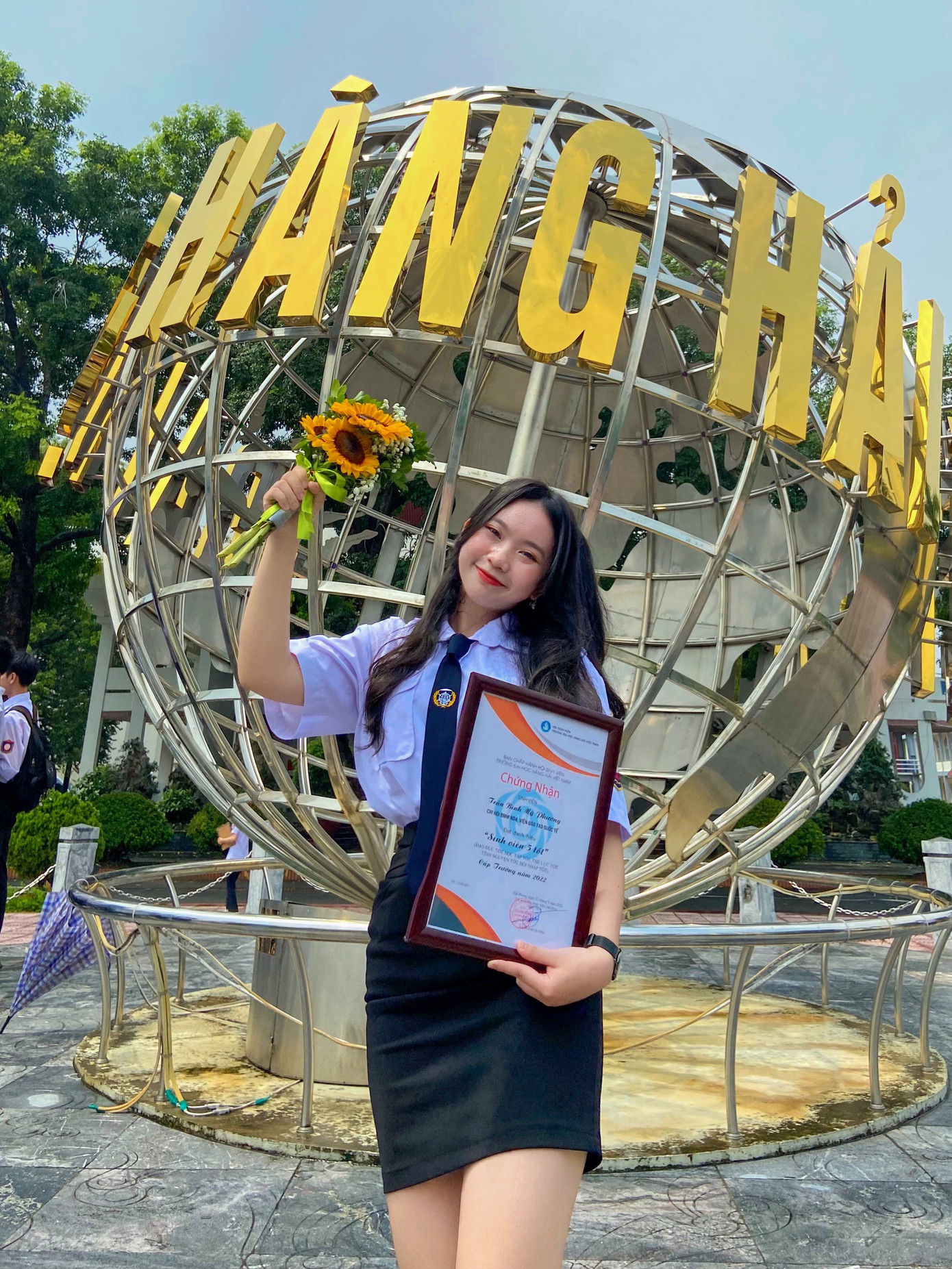 Mỹ Phương đạt danh hiệu Sinh viên 5 tốt cấp trường năm 2022. Mỹ Phương đạt danh hiệu Sinh viên 5 tốt cấp trường năm 2022.