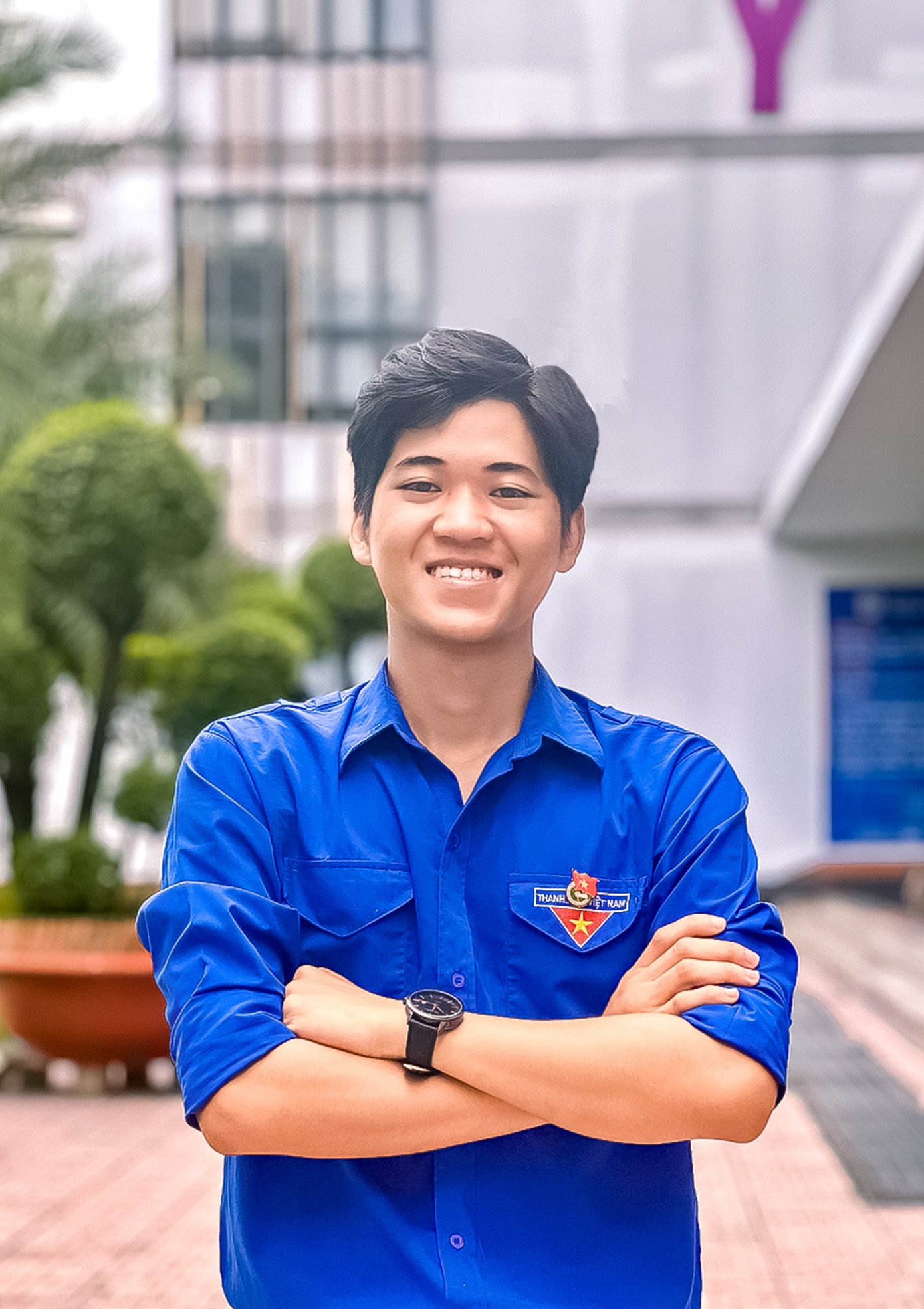 Trần Lê Trọng Văn - Ủy viên BCH Đoàn trường Đại học Kinh tế - Luật (ĐHQG TP.HCM), Chủ nhiệm CLB Lý luận trẻ của trường.