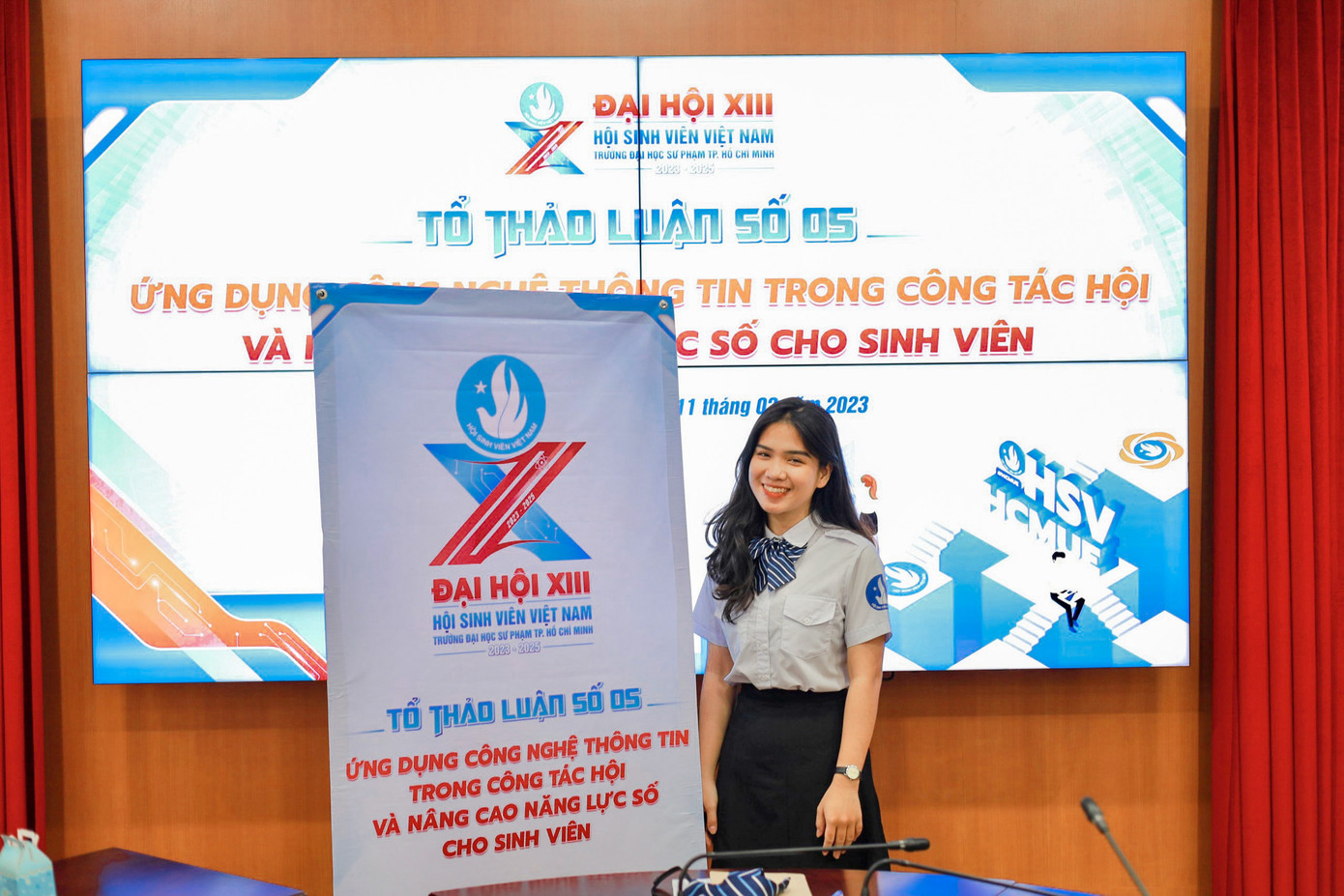 Trúc Lam là một cán bộ Đoàn – Hội nhiệt huyết và năng động. Trúc Lam là một cán bộ Đoàn – Hội nhiệt huyết và năng động.