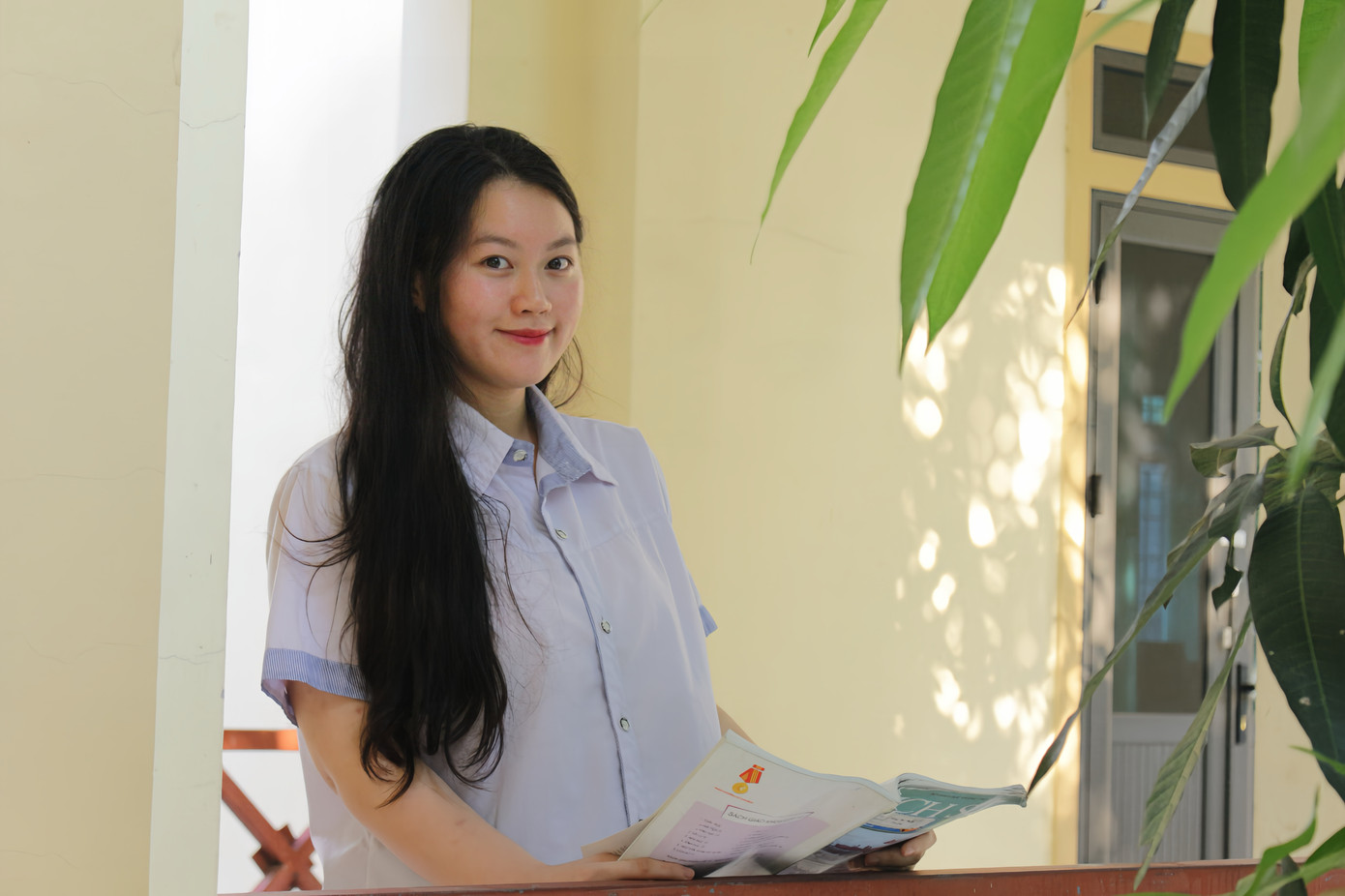 Trang Nhung hiện đang là sinh viên năm nhất ngành Quan hệ quốc tế (Học viện Ngoại giao). Trang Nhung hiện đang là sinh viên năm nhất ngành Quan hệ quốc tế (Học viện Ngoại giao).