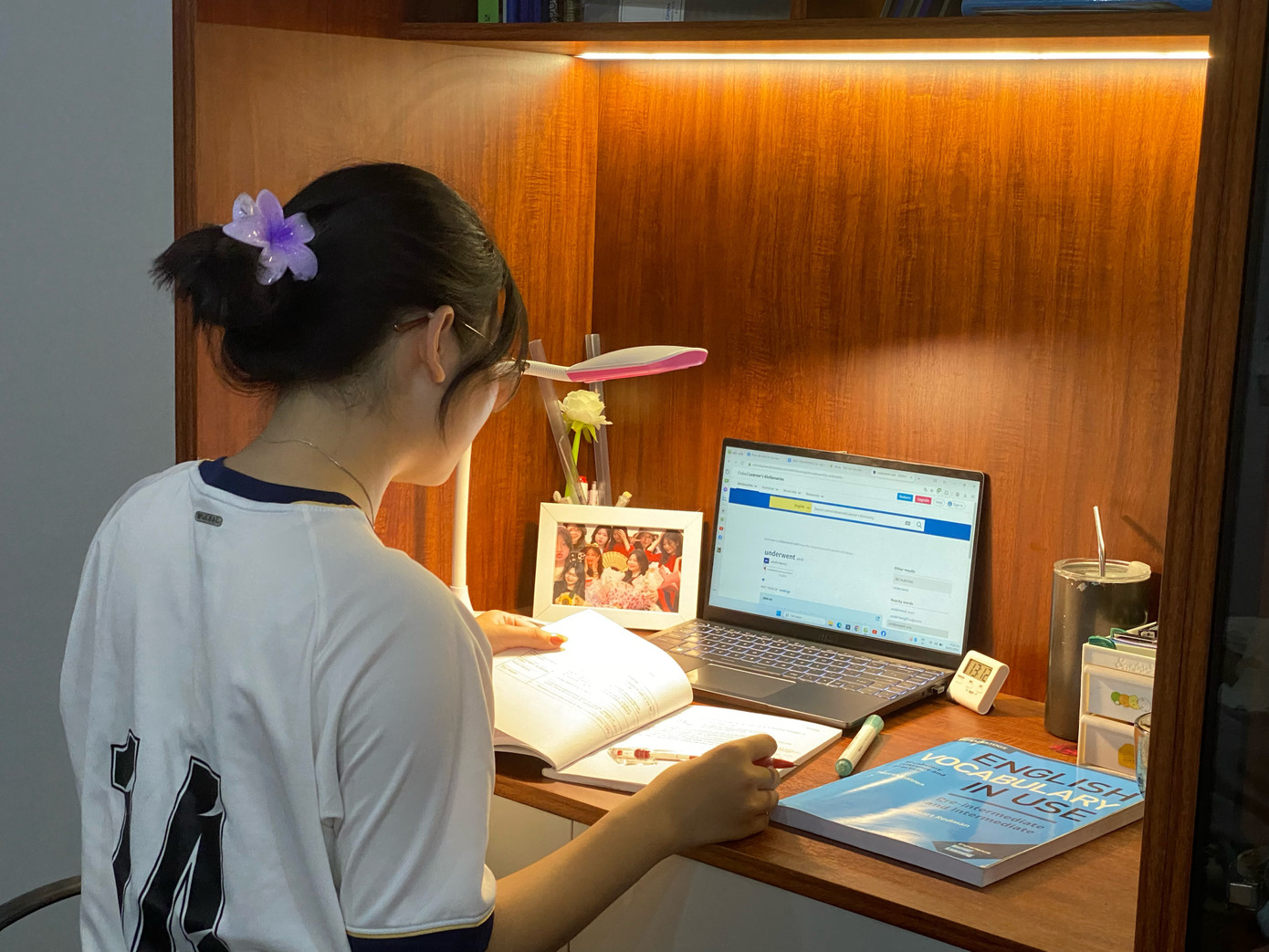 Rèn luyện tiếng Anh là một cách đặc biệt giúp Phương Hà “xả stress”.