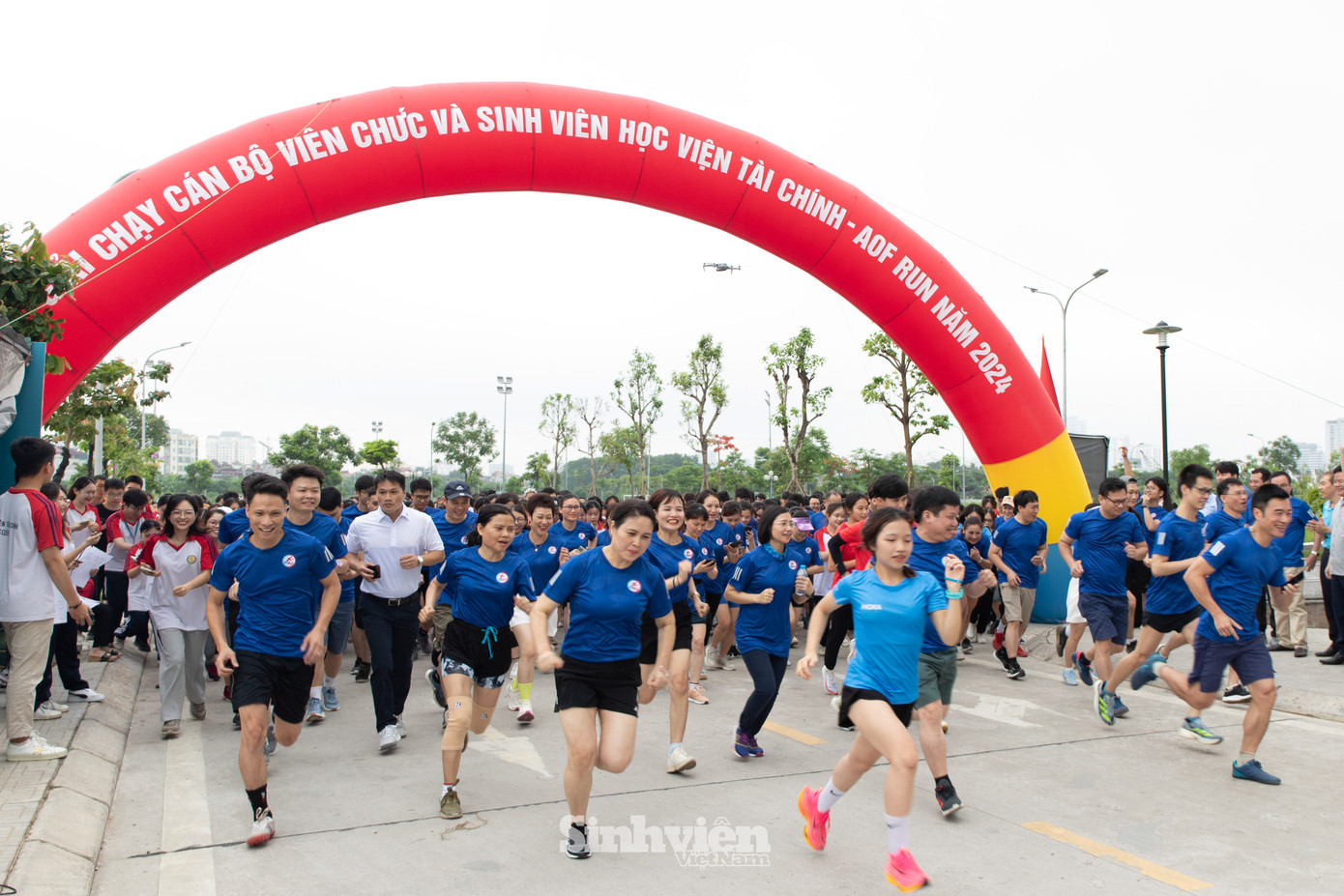AOF Run 2024 là giải chạy chào mừng 70 năm chiến thắng lịch sử Điện Biên Phủ và 134 năm ngày sinh của chủ tịch Hồ Chí Minh, nhằm lan tỏa phong trào rèn luyện thể dục thể thao cho đội ngũ cán bộ, giảng viên và sinh viên nhà trường.