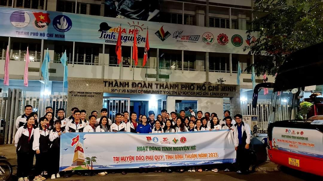 Tham gia nhiều hoạt động tình nguyện và tích cực trong phong trào, hoạt động Đoàn – Hội.