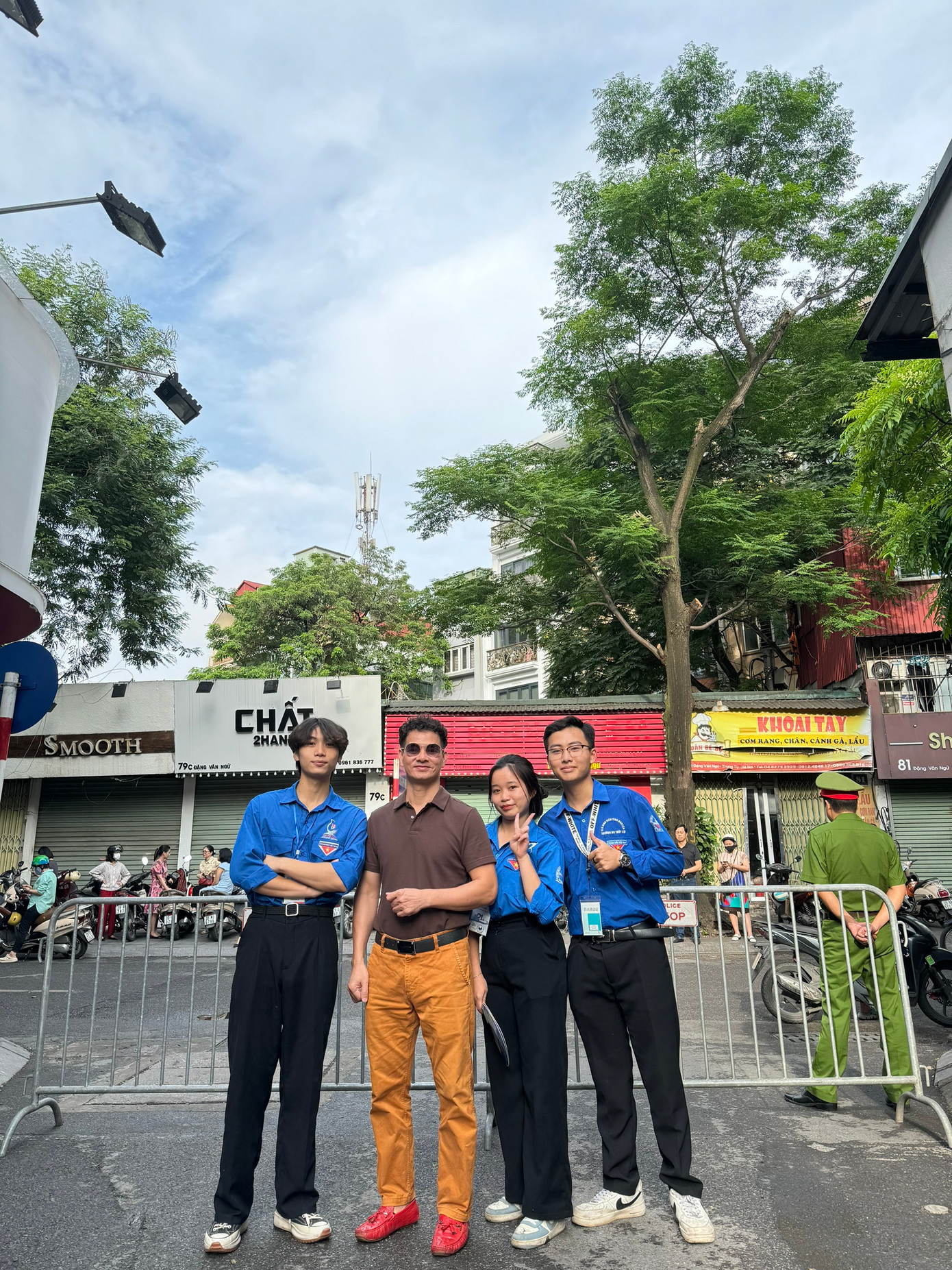 Các thành viên của CLB đã có dịp gặp gỡ và chụp ảnh cùng NSND Xuân Bắc.