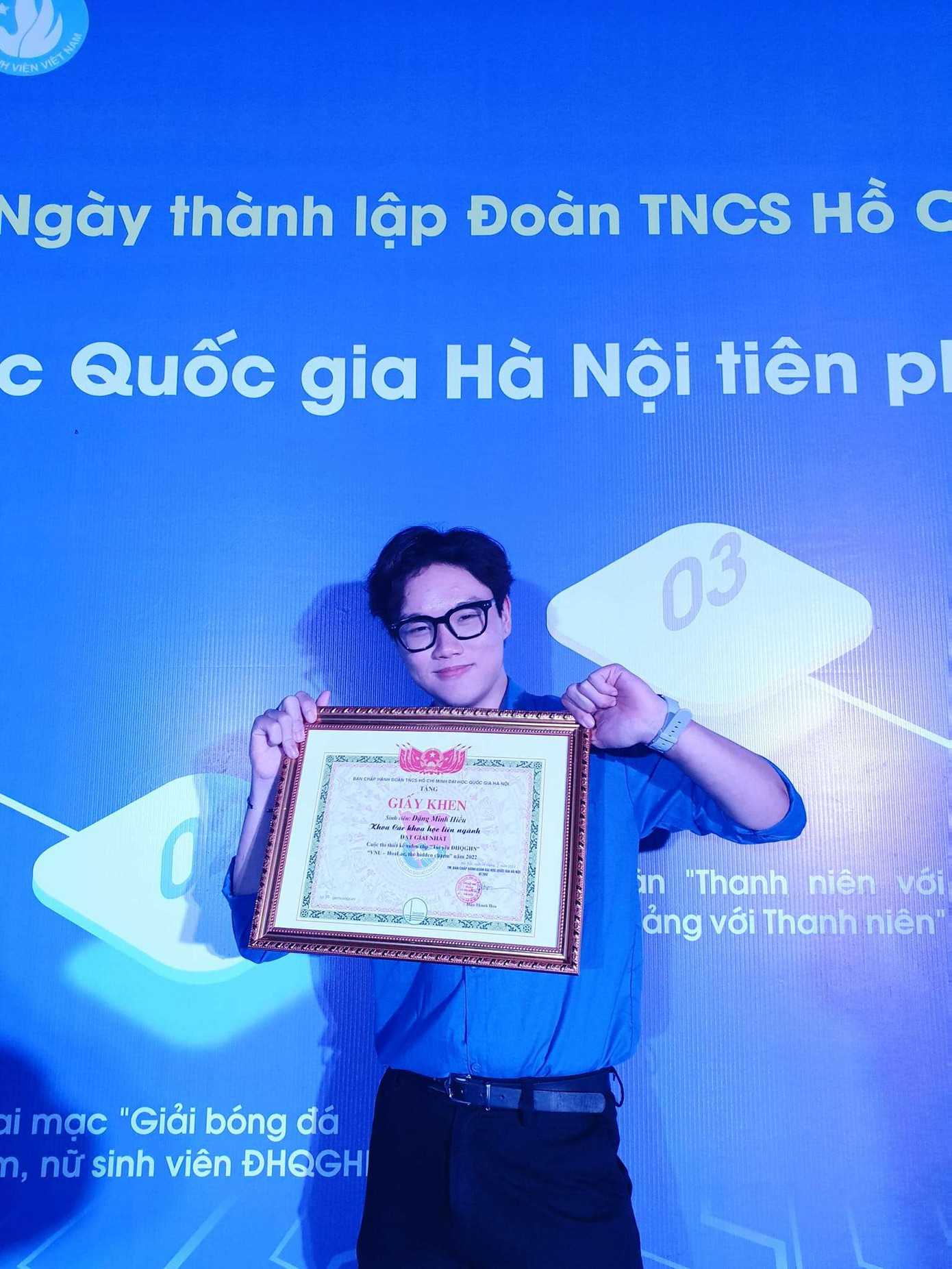 Minh Hiếu đạt giải Quán Quân cuộc thi VNU - Hola Hidden Charm 2023.