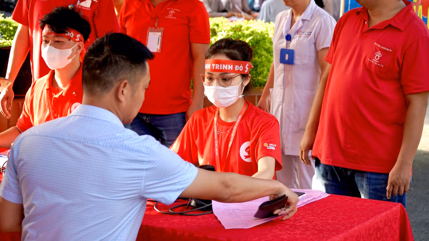 Nữ sinh xứ Lạng luôn tâm niệm: "Mỗi giọt máu cho đi, một cuộc đời ở lại".