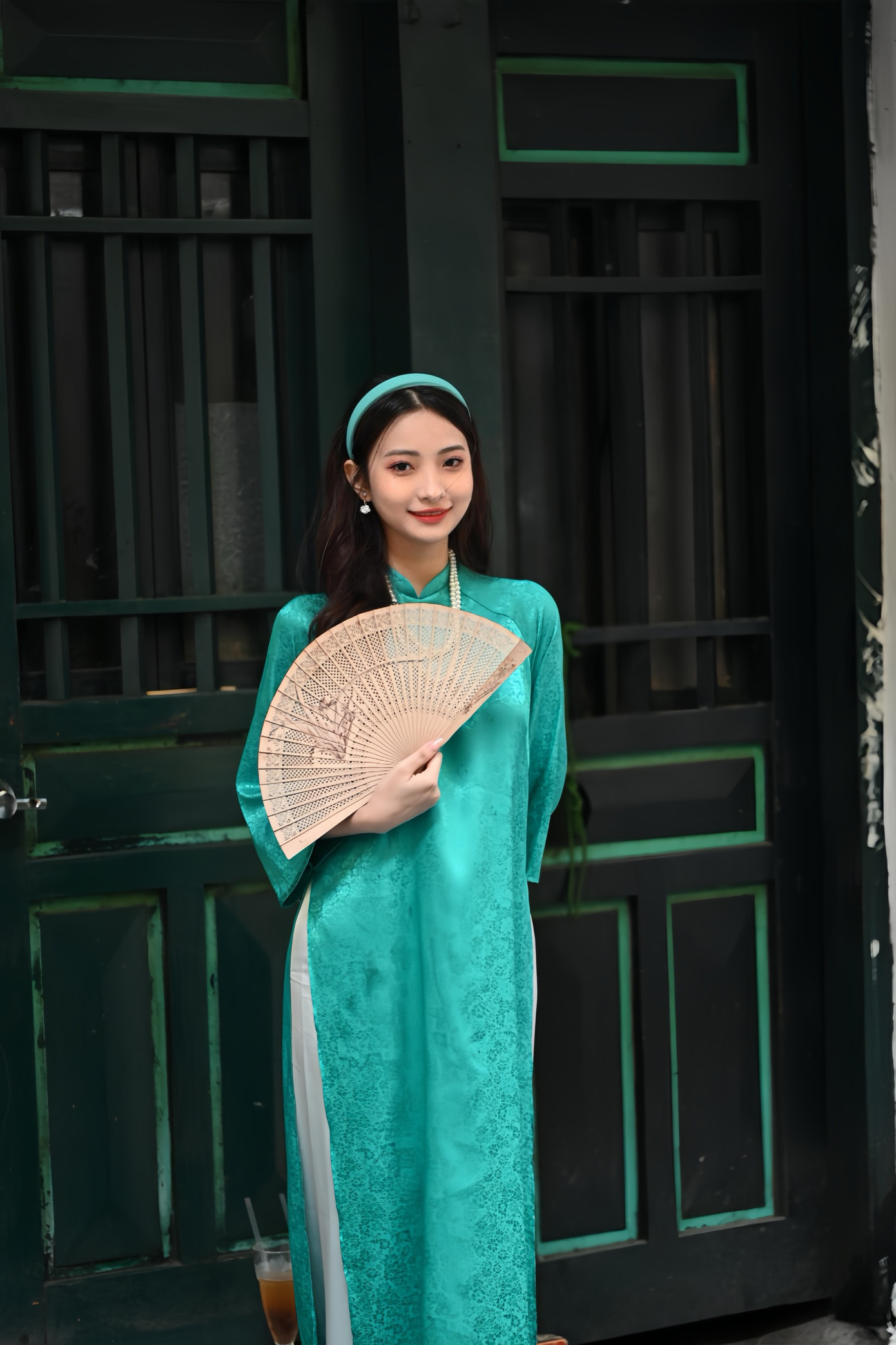 Thu Phương đi du lịch Huế chỉ để … đổi chỗ ngủ.