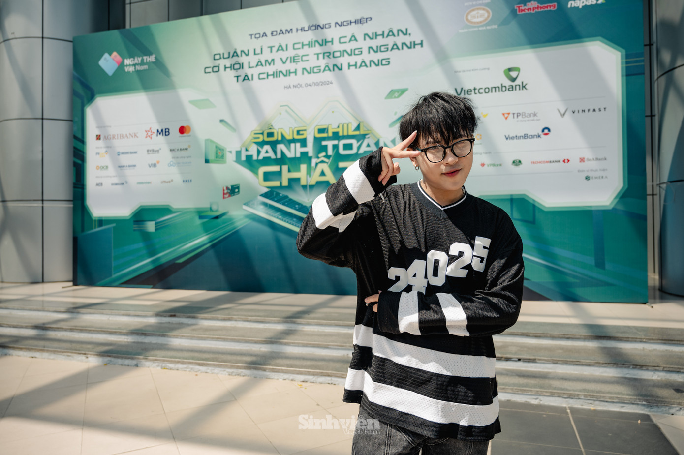 Kuun Đức Nam là ca sĩ xuất hiện trong nhiều chương trình do Báo Tiền Phong tổ chức.