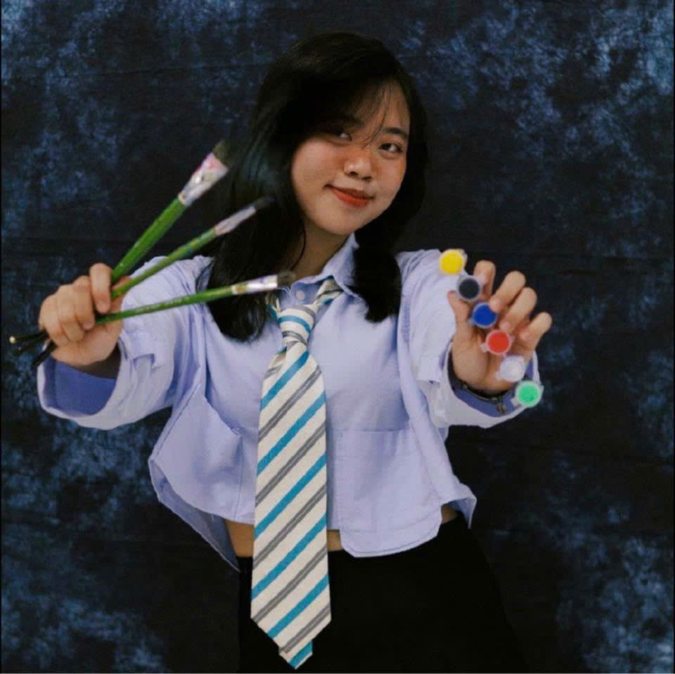 Bảo Ngọc theo học cả Học viện Báo chí và Tuyên truyền và Đại học RMIT.