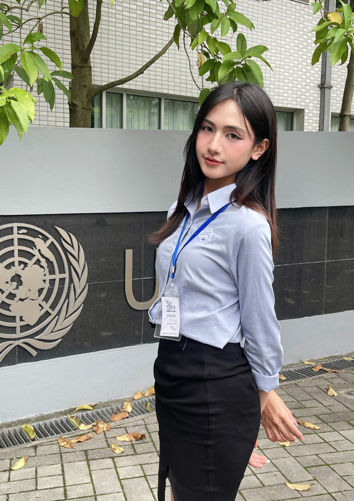 Cô bạn đã chính thức trở thành sinh viên của Học viện Ngoại giao. Cô bạn đã chính thức trở thành sinh viên của Học viện Ngoại giao.