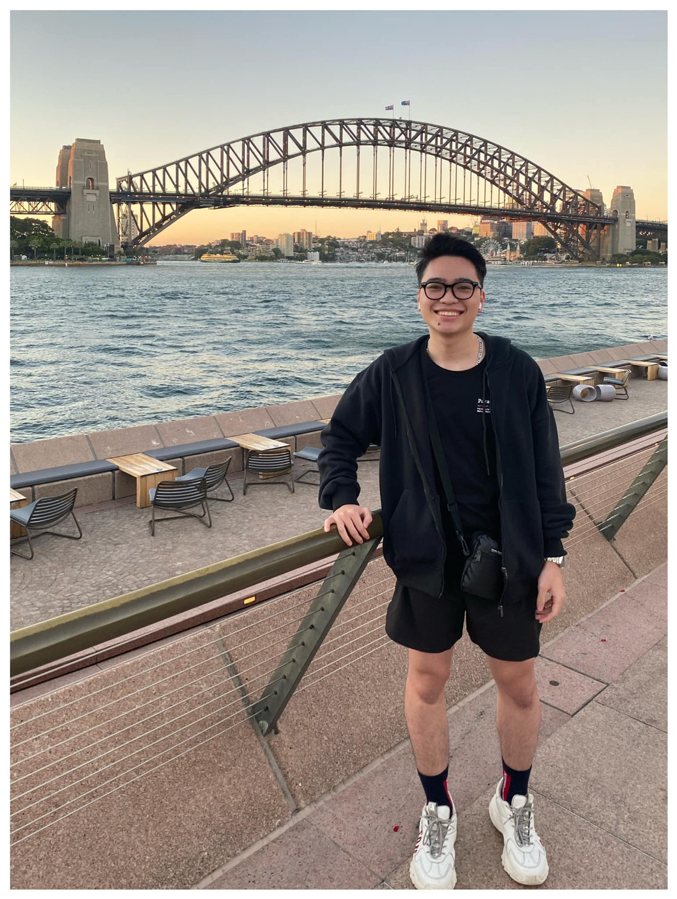 Trước khi tốt nghiệp Long đã nhận được 4 offers tại 4 công ty khá lớn tại Úc. Trước khi tốt nghiệp Long đã nhận được 4 offers tại 4 công ty khá lớn tại Úc.