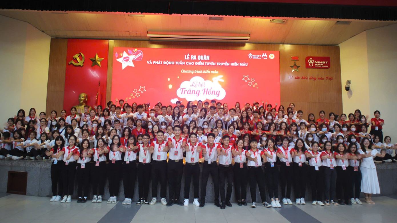 Bầu không khí tại Lễ ra quân chương trình Lễ hội Trăng Hồng 2023. Bầu không khí tại Lễ ra quân chương trình Lễ hội Trăng Hồng 2023.