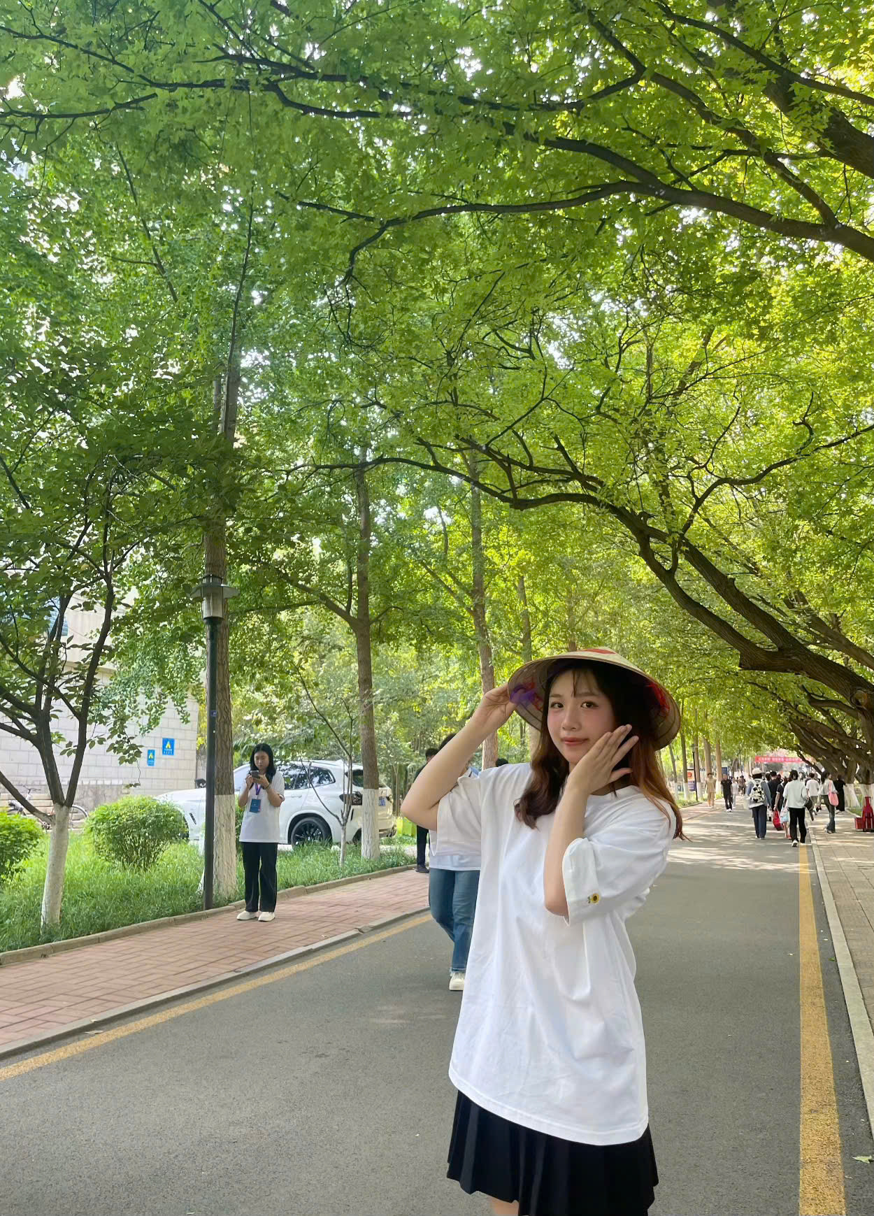 Nguyễn Thuỳ Linh đang là sinh viên theo học ngành Giáo dục Hán ngữ quốc tế tại Đại học Sư phạm Sơn Đông. Nguyễn Thuỳ Linh đang là sinh viên theo học ngành Giáo dục Hán ngữ quốc tế tại Đại học Sư phạm Sơn Đông.