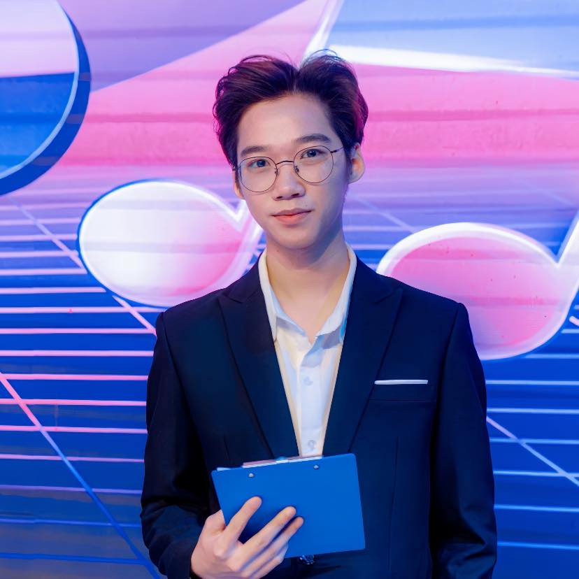 Hoàng Anh Quân là chàng sinh viên năm 3 của Trường Đại học Sư phạm Nghệ thuật Trung ương.