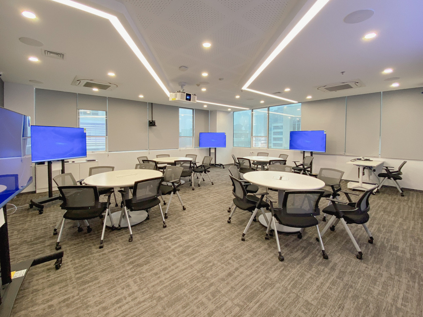 Hệ thống phòng học thông minh. Hệ thống phòng học thông minh.