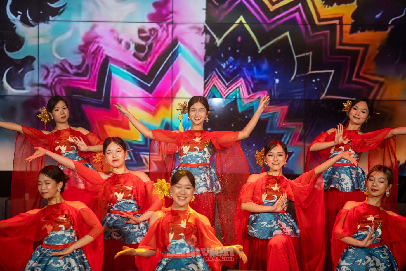 “The Masked Singer AOF 2024” là sân chơi tiếng hát đầu tiên dành cho sinh viên được tổ chức theo phong cách “The Masked”.