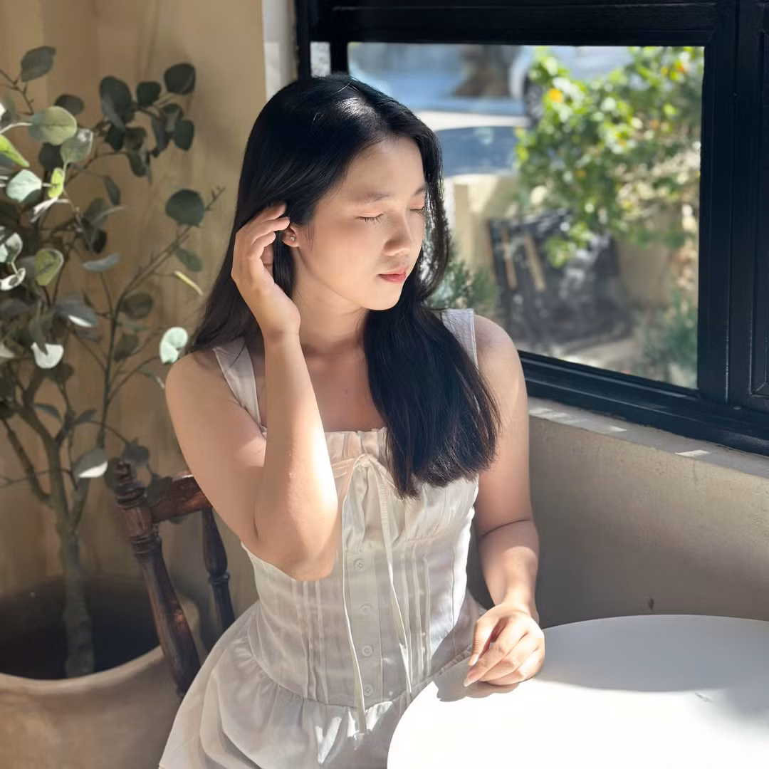 Bạn Lê Thị Thuỳ Dung cho biết chỉ nên làm học sinh trao đổi nước ngoài khi sẵn sàng “đối mặt" với các khoản chi. Bạn Lê Thị Thuỳ Dung cho biết chỉ nên làm học sinh trao đổi nước ngoài khi sẵn sàng “đối mặt" với các khoản chi.