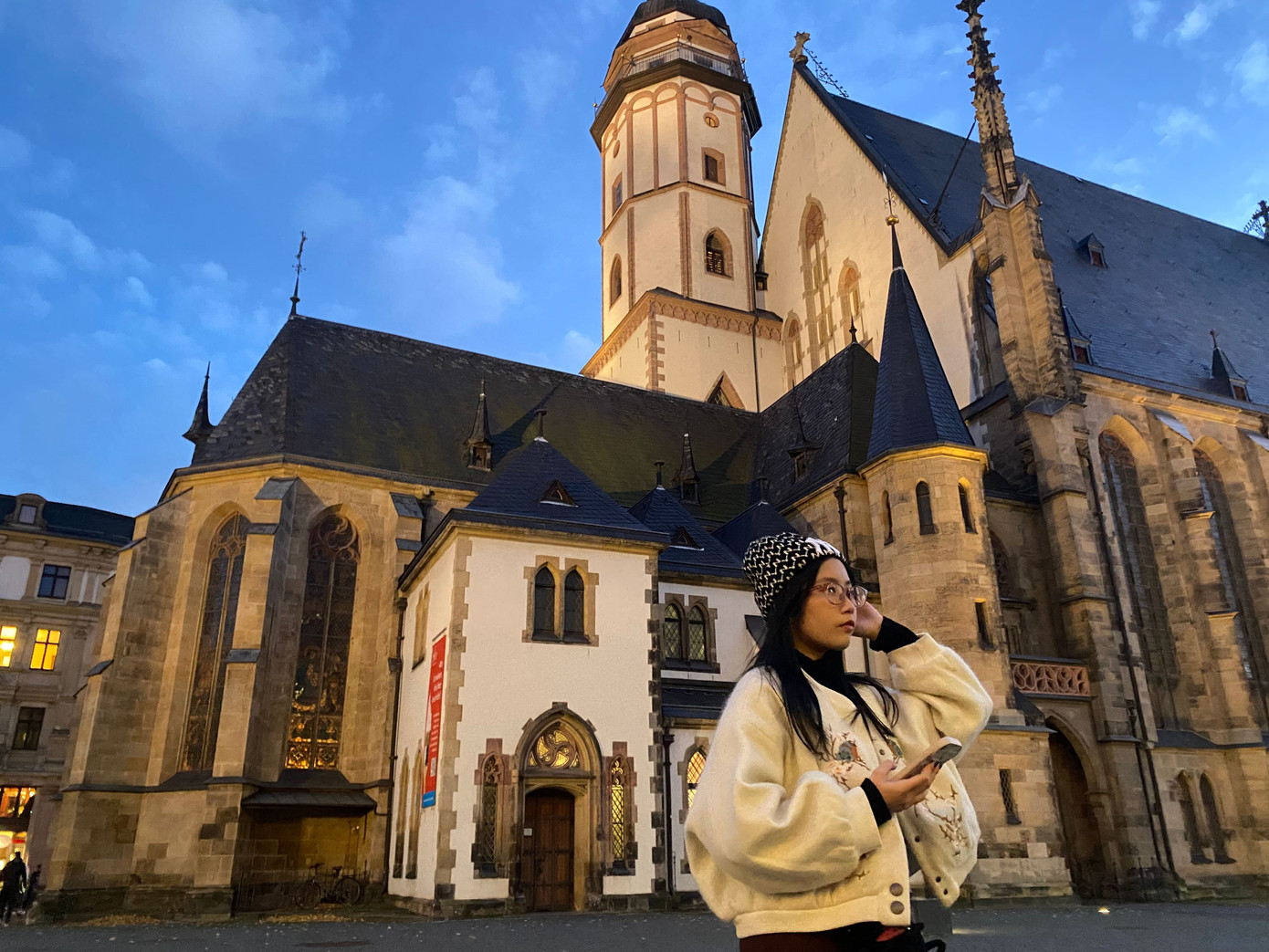 Bích Ngọc trúng tuyển Học bổng nghiên cứu tại trường Đại học Tổng Hợp Giessen, Đức. Bích Ngọc trúng tuyển Học bổng nghiên cứu tại trường Đại học Tổng Hợp Giessen, Đức.