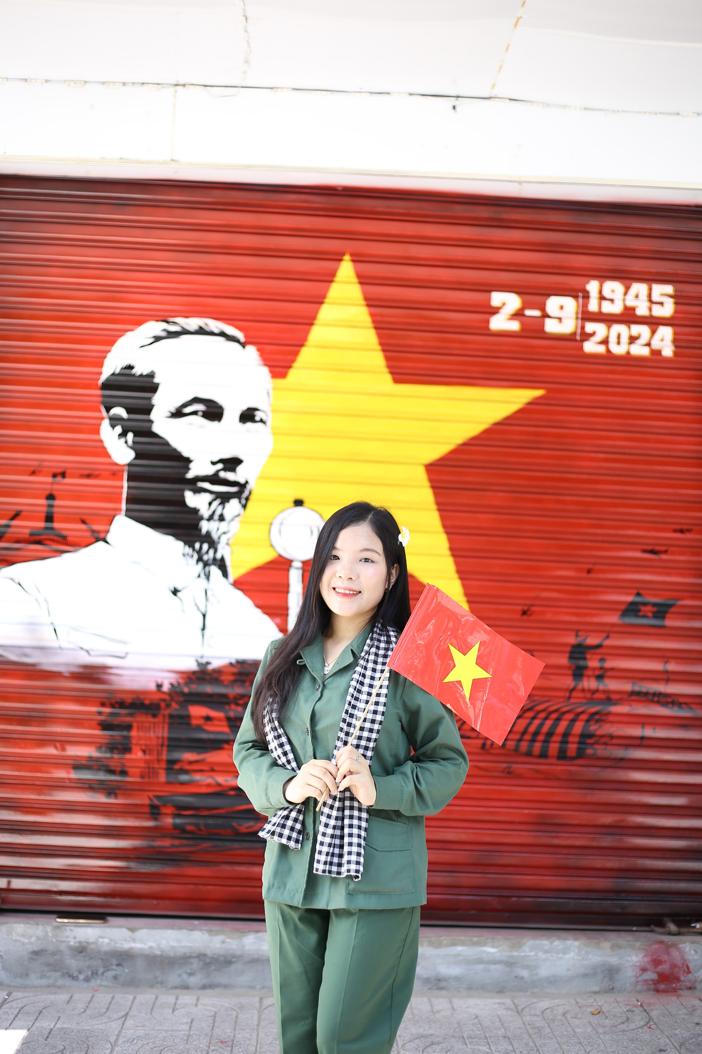 Nguyễn Thị Hoài Thương hiện là sinh viên năm 3 ngành Sư phạm Ngữ văn, Trường Đại học Vinh.