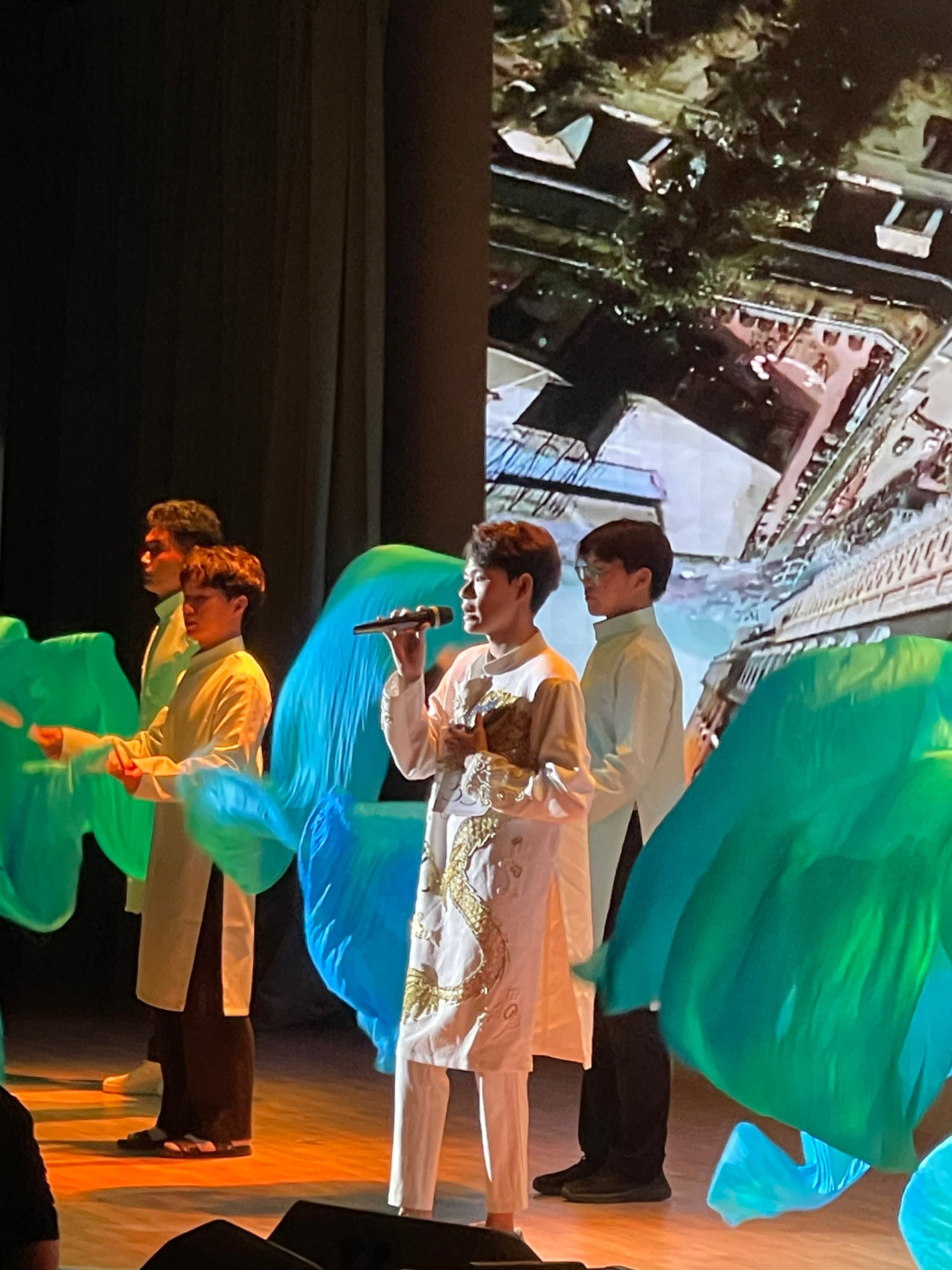 Trí Hiếu lọt top 40 tại Van Lang’s Got Talent 2023. Trí Hiếu lọt top 40 tại Van Lang’s Got Talent 2023.