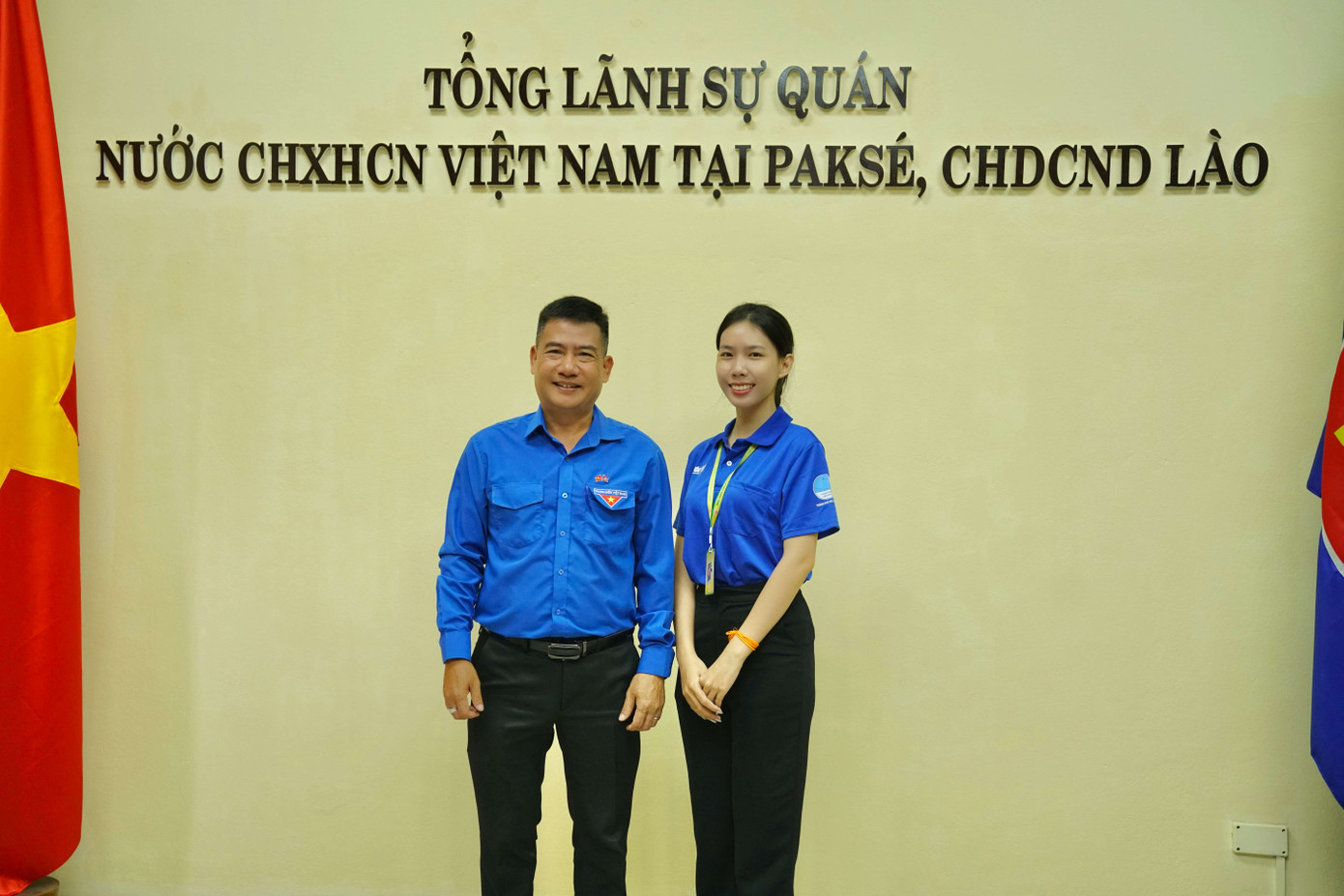 Giao lưu và gặp gỡ Tổng Lãnh sự quán Việt Nam tại Paksé, CHDCND Lào. Giao lưu và gặp gỡ Tổng Lãnh sự quán Việt Nam tại Paksé, CHDCND Lào.