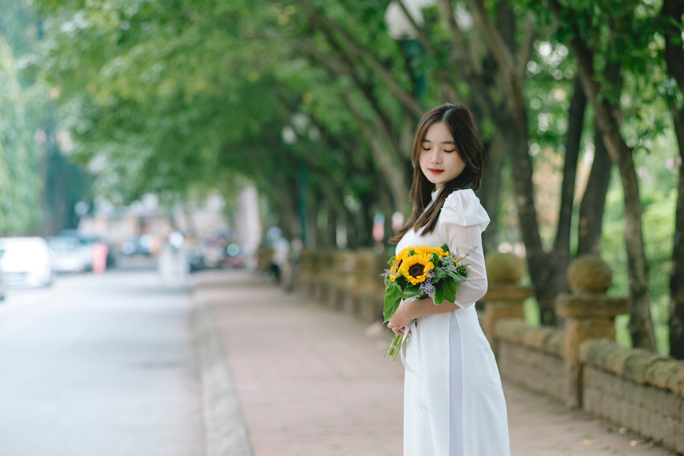 Thân Thị Vân Anh (sinh năm 2003) đang là sinh viên lớp Chất lượng cao khóa 71, Khoa Ngữ văn, Trường Đại học Sư phạm Hà Nội.