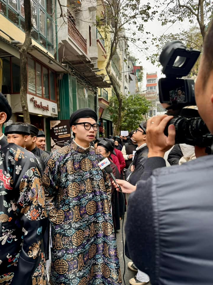 Hoàng phát biểu tại Tết Việt Tết Phố 2024. Hoàng phát biểu tại Tết Việt Tết Phố 2024.